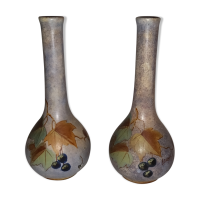 Paire de vases art-nouveau signés A Dubois