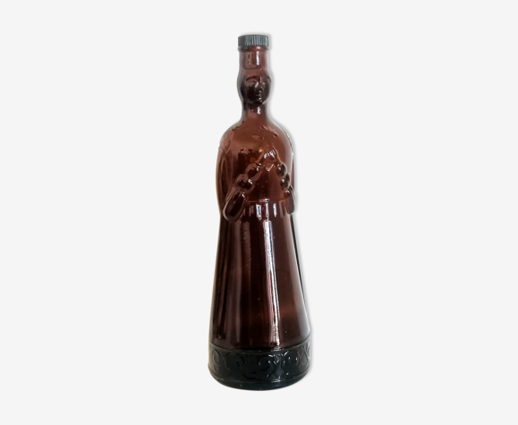 Bouteille anthropomorphe femme costume traditionnel