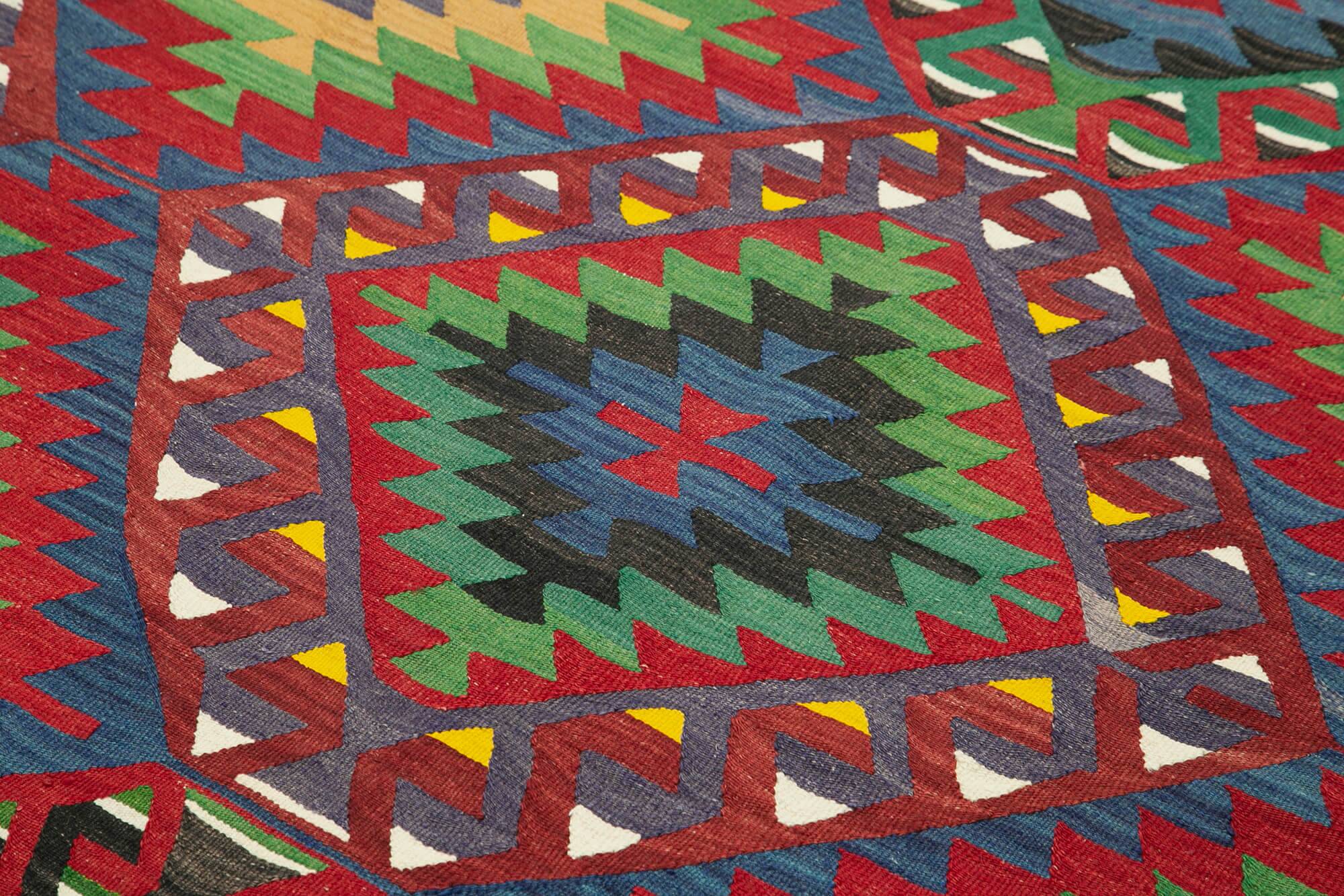 Turkish Handmade Vintage Anatolian Kilim 175 cm x 310 cm