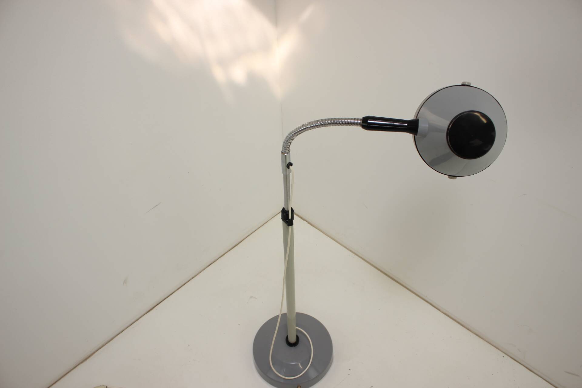 Mid-Century Floor Lamp Type B130, 1960s, Poland