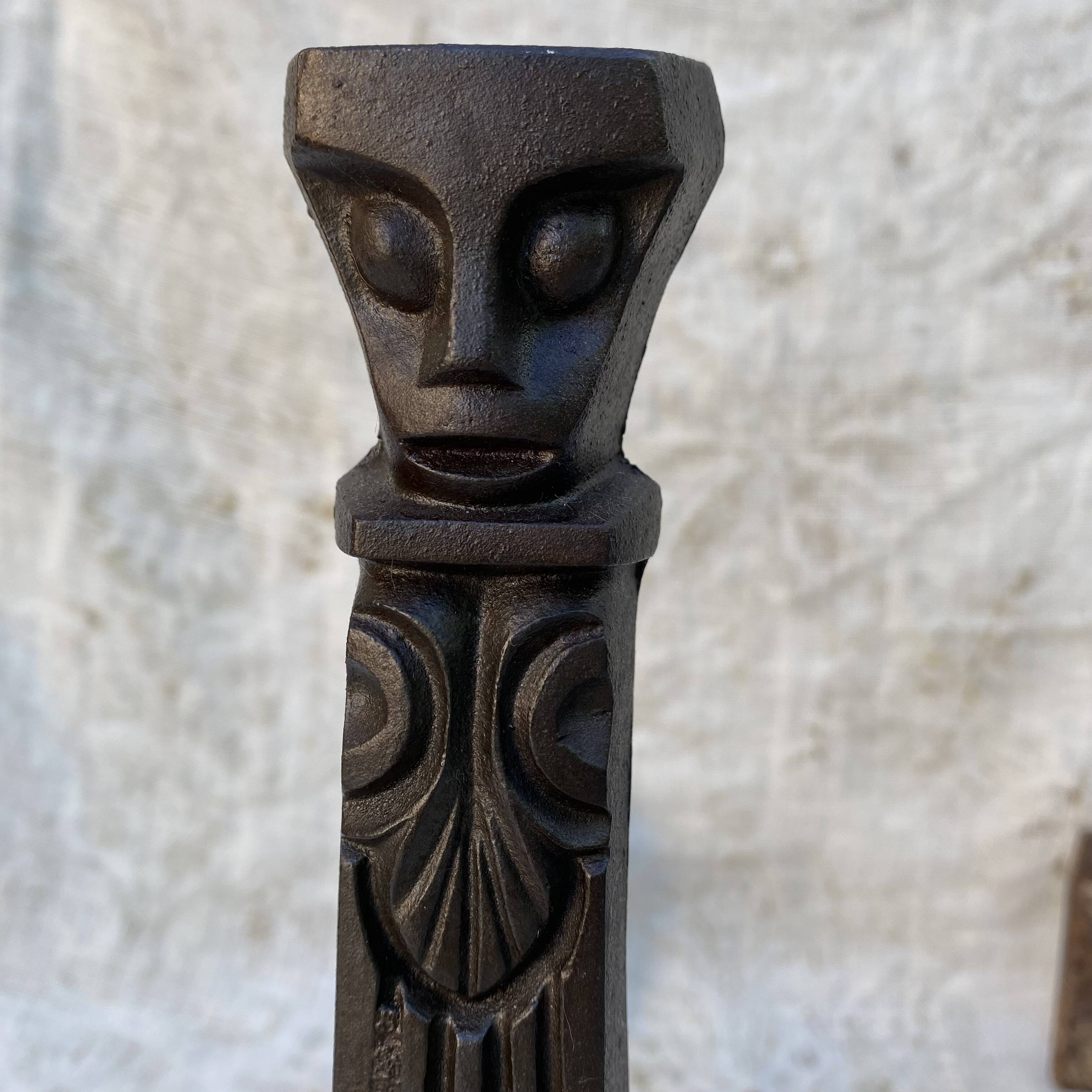 Paire de chenets Art déco en fonte