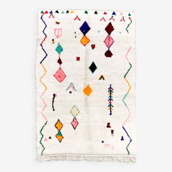 Authentique tapis berbère marocain Azilal neuf  2,48x1,57m