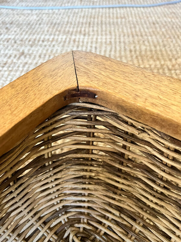 Panier en osier et bois