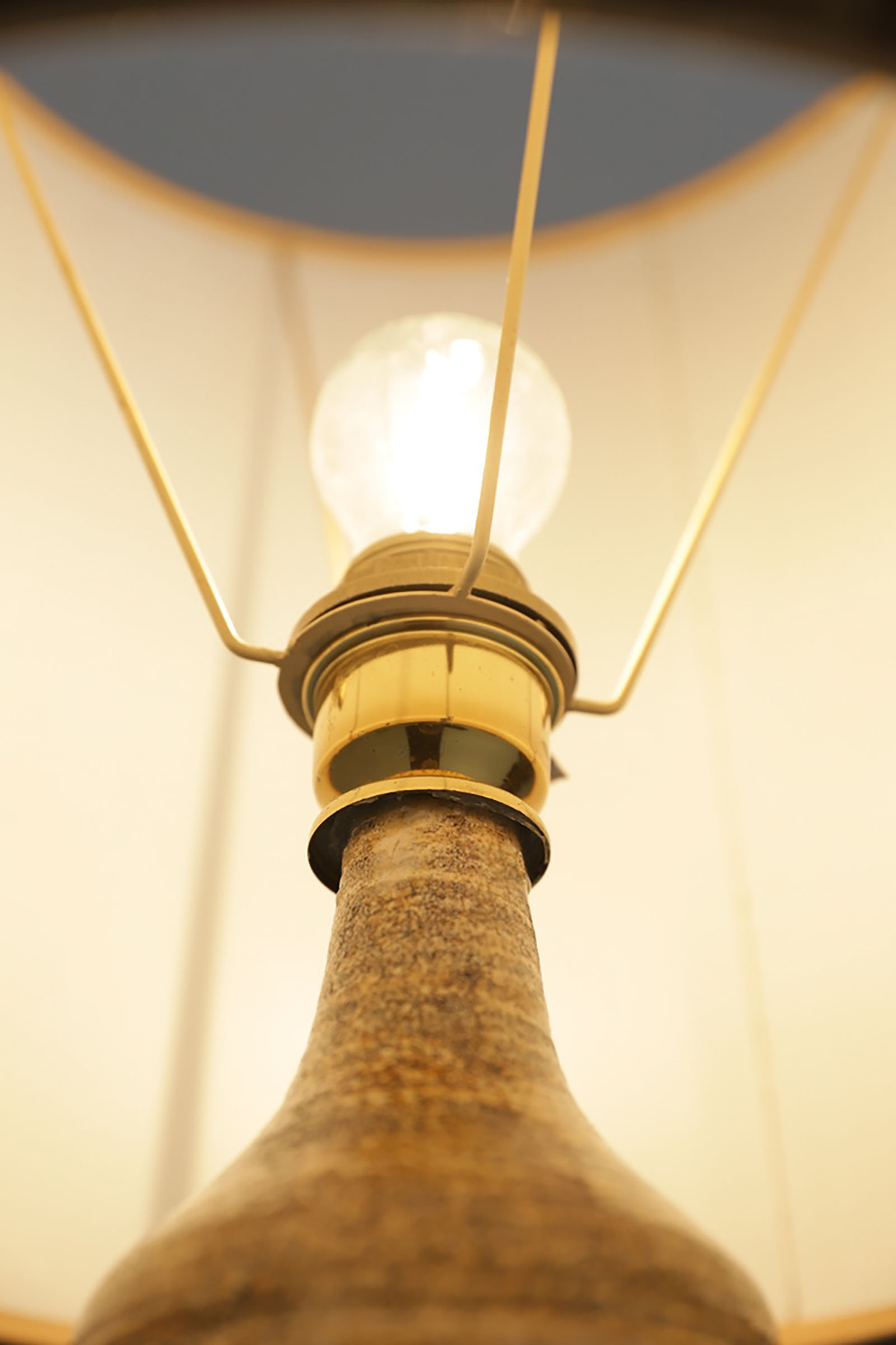 Lampe de table en céramique Georges Pelletier
