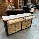 Old workshop furniture with 6 drawers.