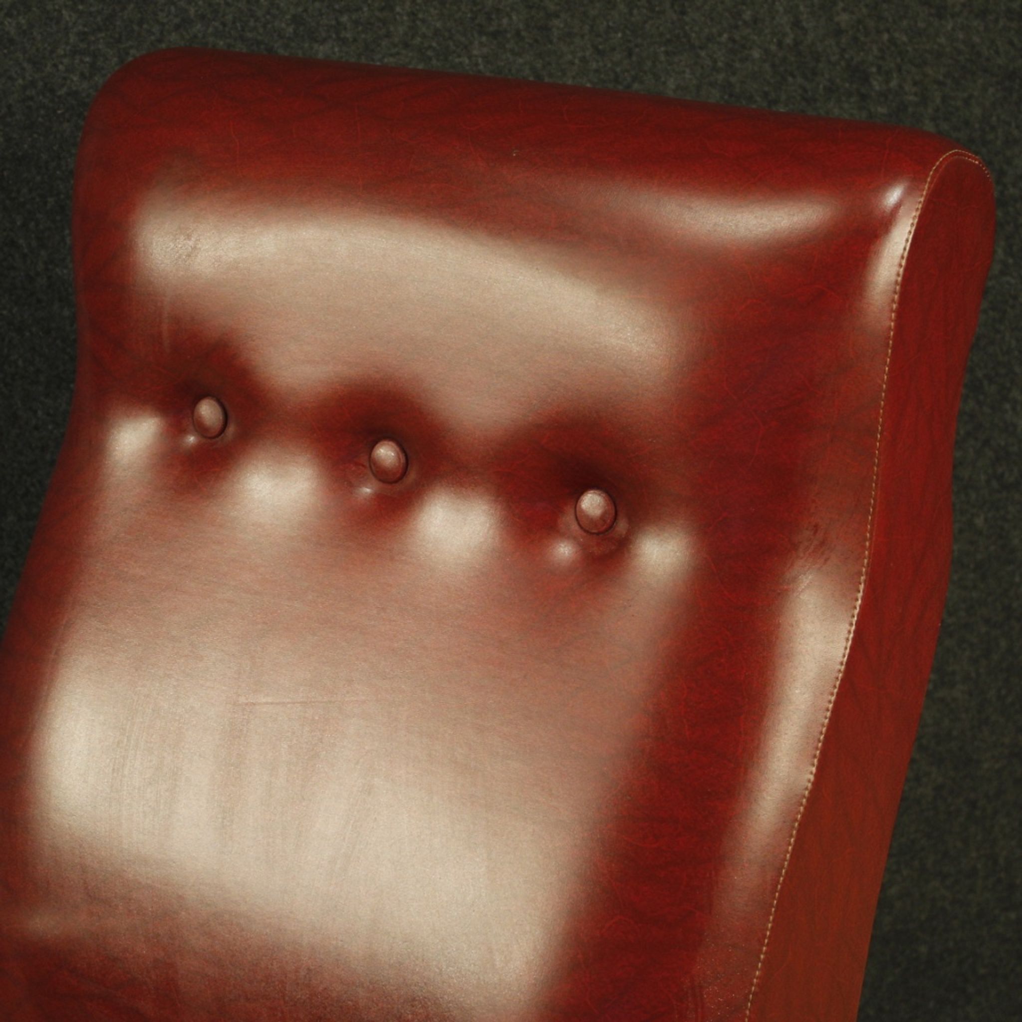 Italian design armchair in red faux leather from the 70s