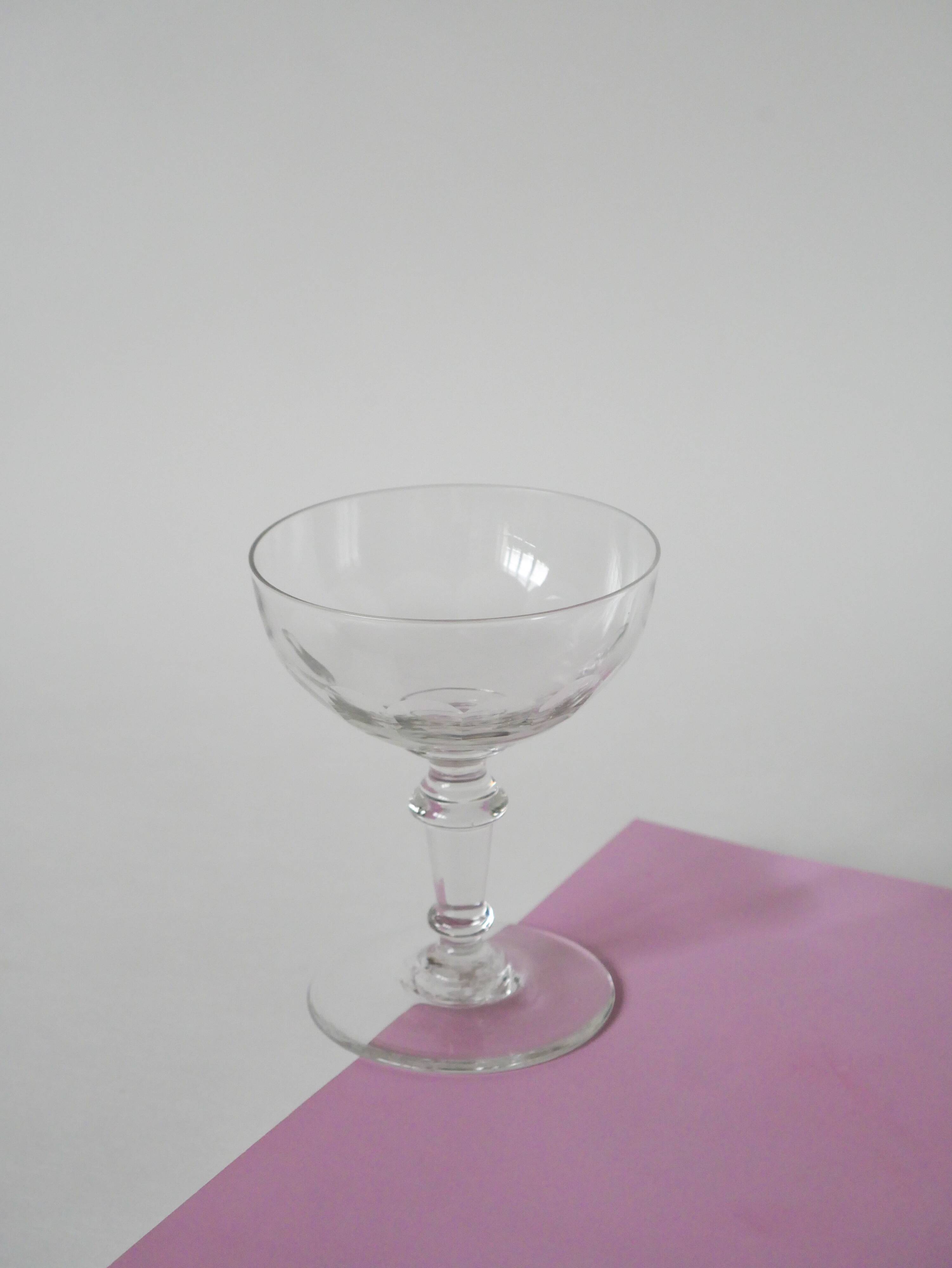 Set of 4 faceted crystal champagne glasses, 1930
