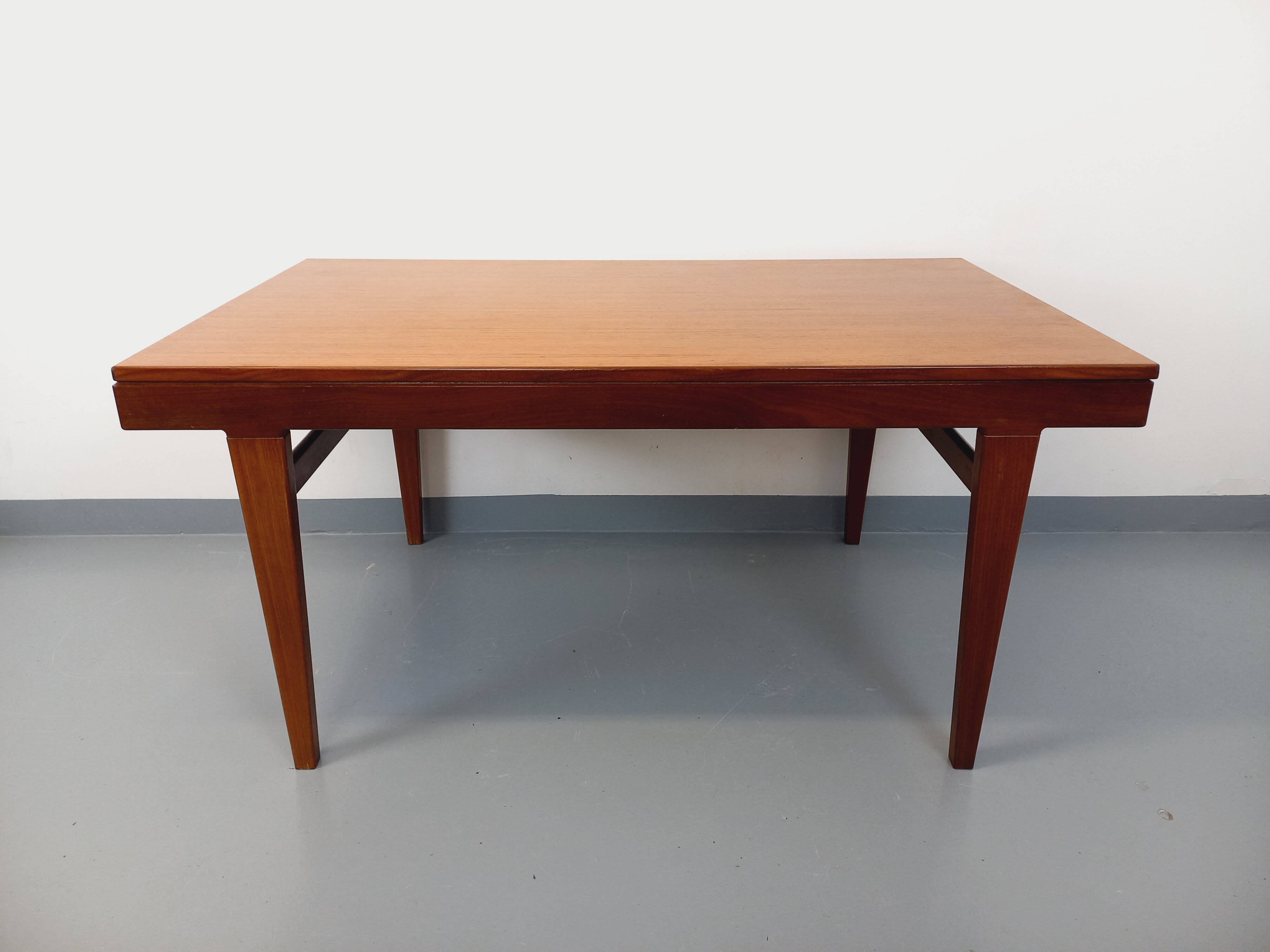 Vintage Scandinavian 50s 60s teak dining table with extension