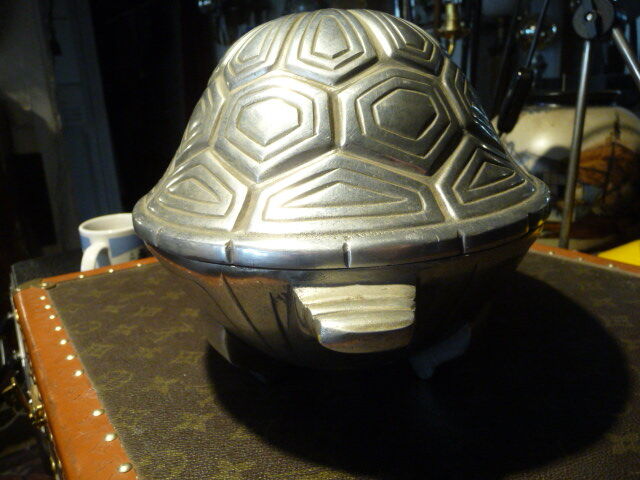 Aluminium cast iron turtle