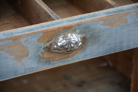 Parisian buffet skated