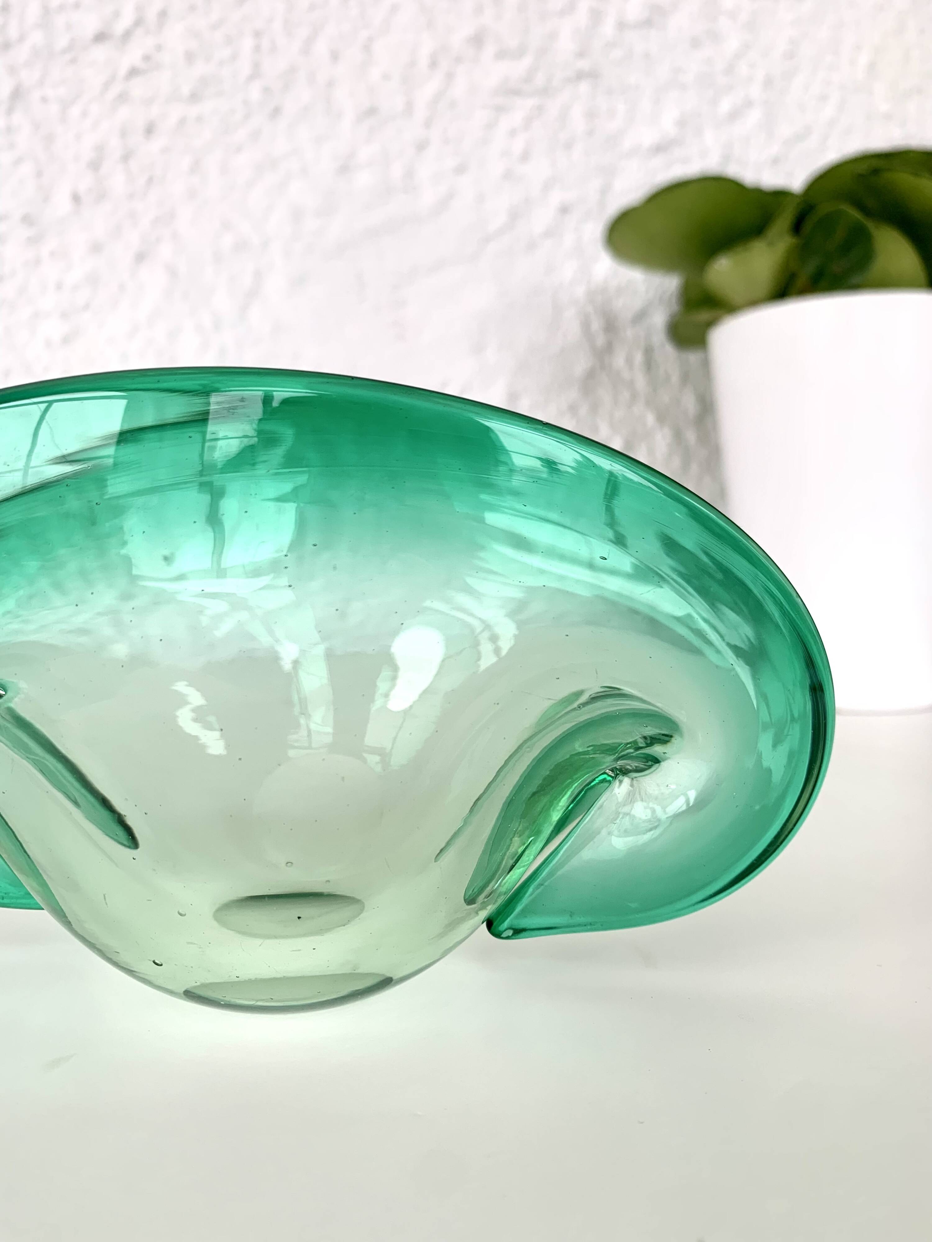 Shell "trinket dish" in Murano glass