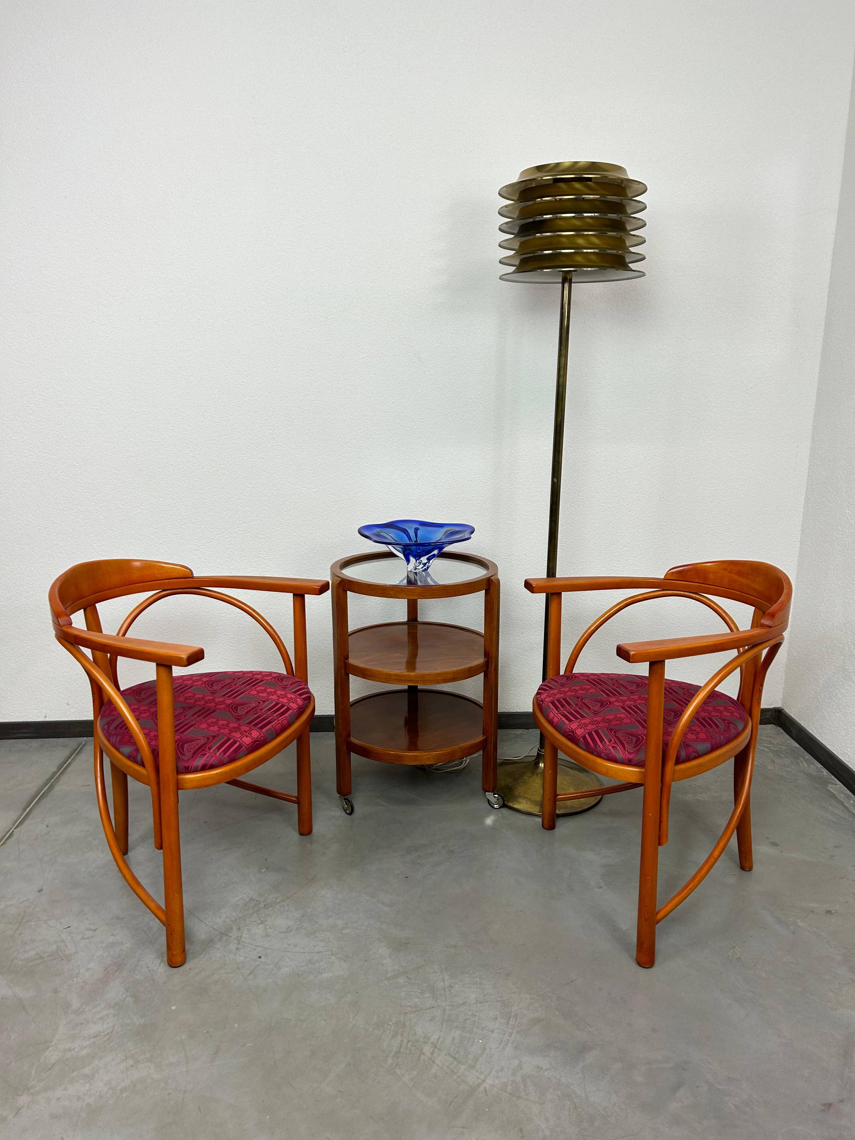 Tripod chairs Secession No. 81 by Thonet