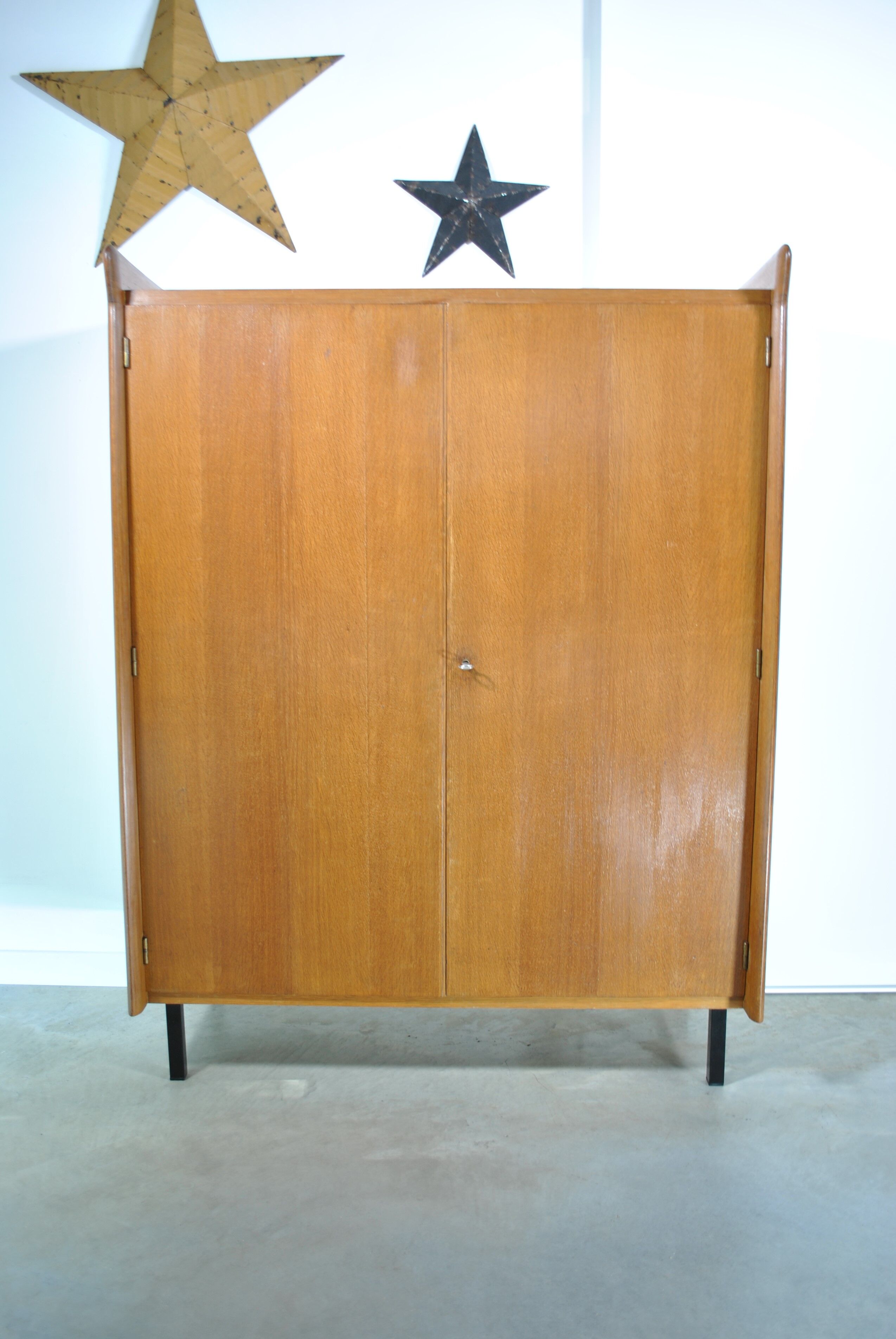 Wardrobe year 60