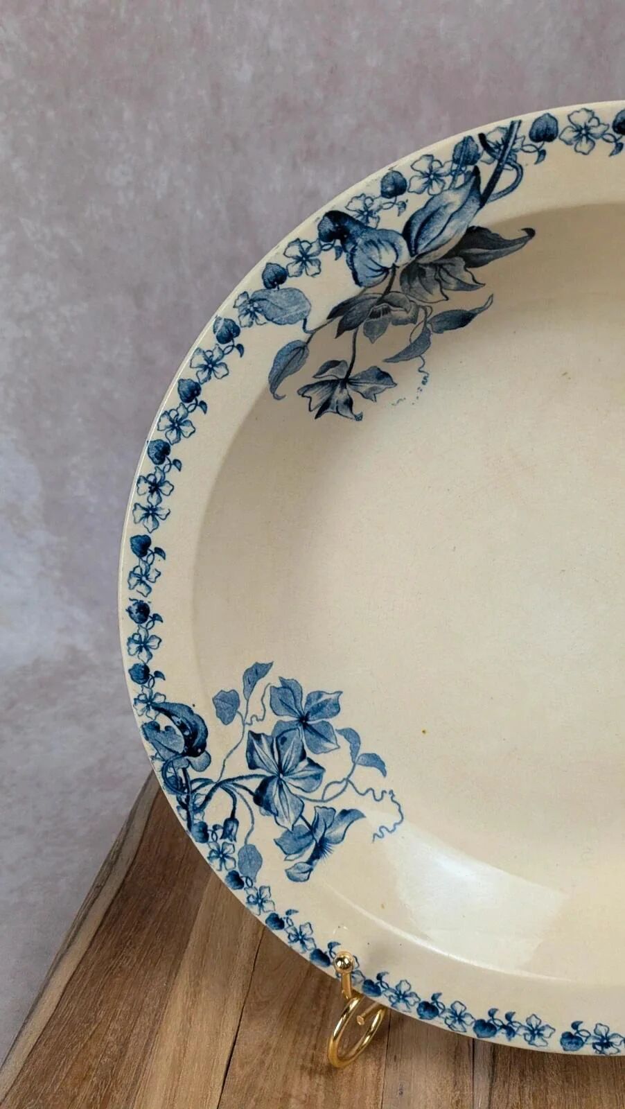 Old plate Vieillard & Cie Bordeaux – Model "clematis" Ironstone