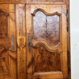 Bressan buffet with two bodies from the Louis XV period in walnut and elm.