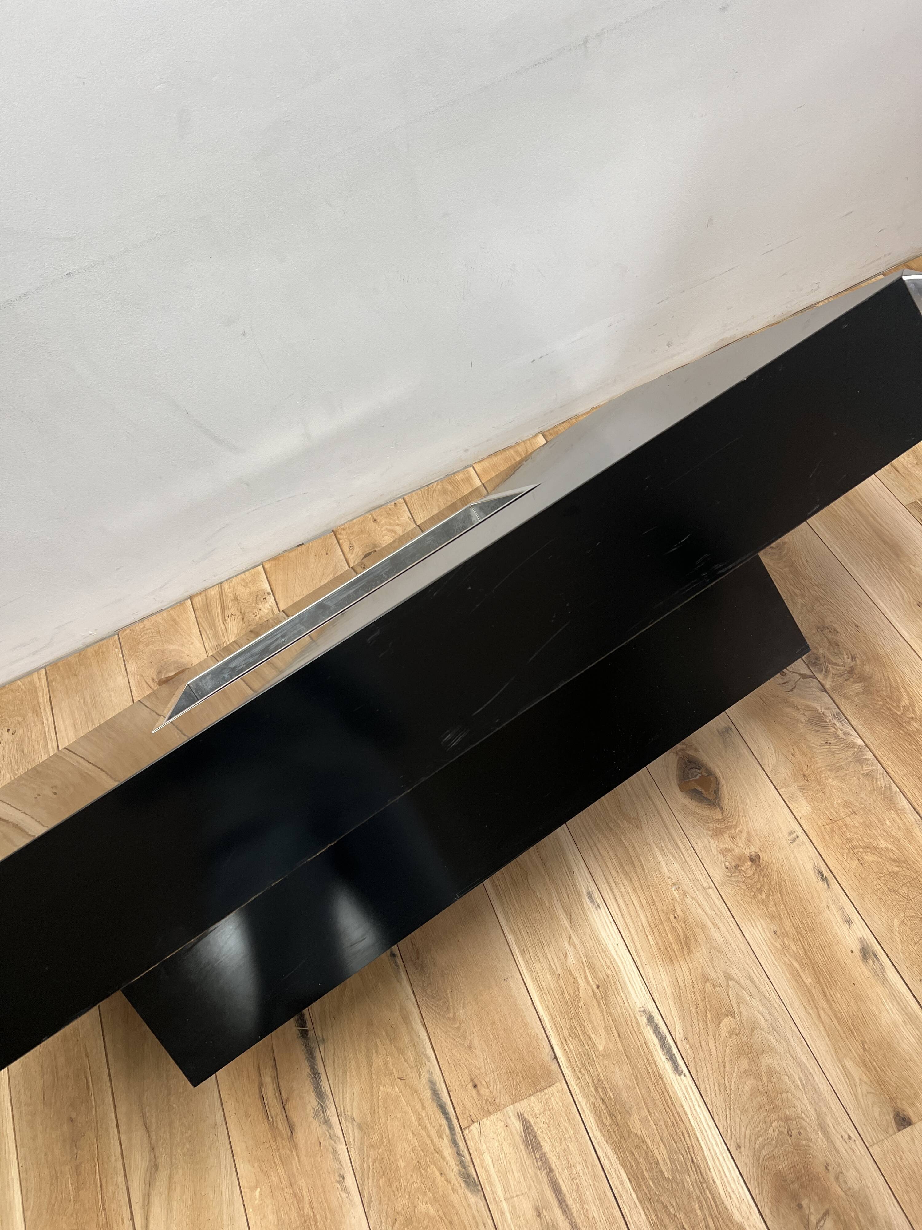 Alveo black coffee table by Willy Rizzo