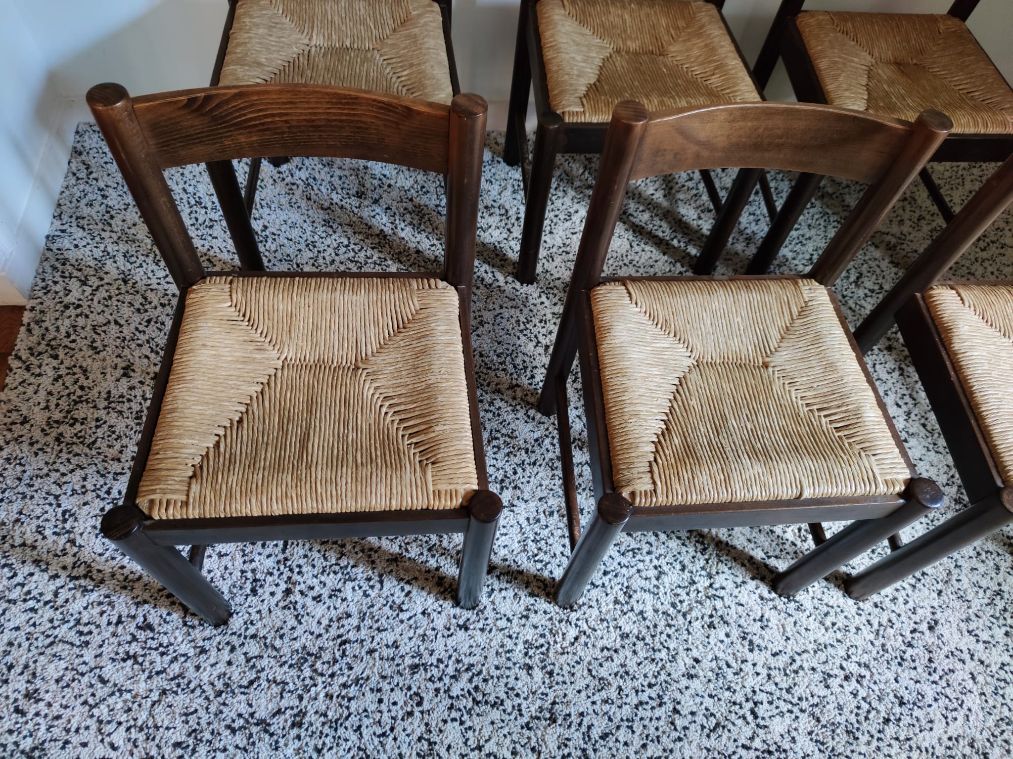 Natural wooden chair, headband backrest, mulched seat