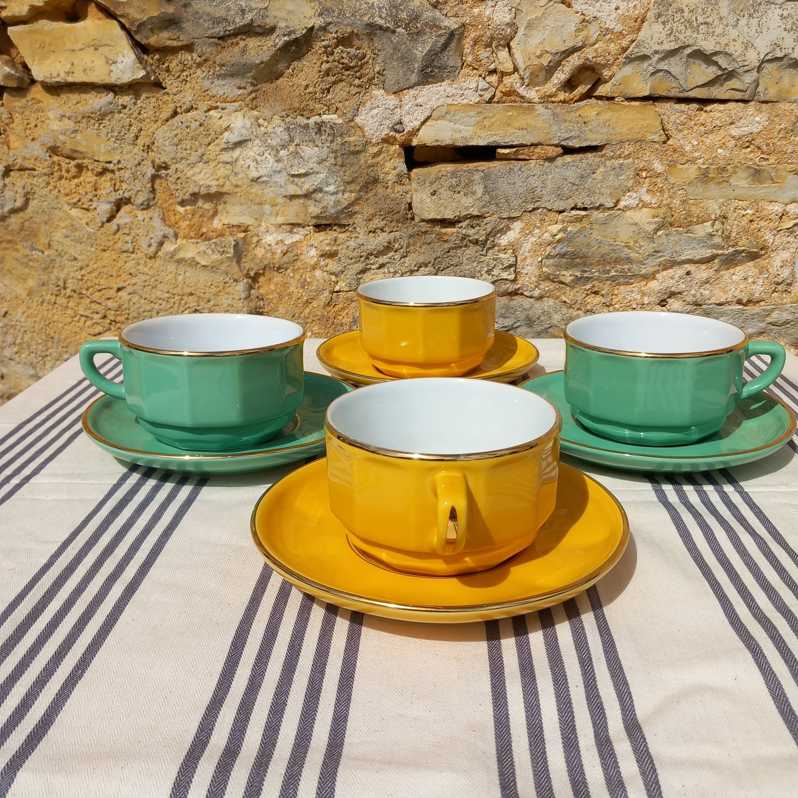 Lot 4 grandes tasses bistrot porcelaine apilco yves deshoulières