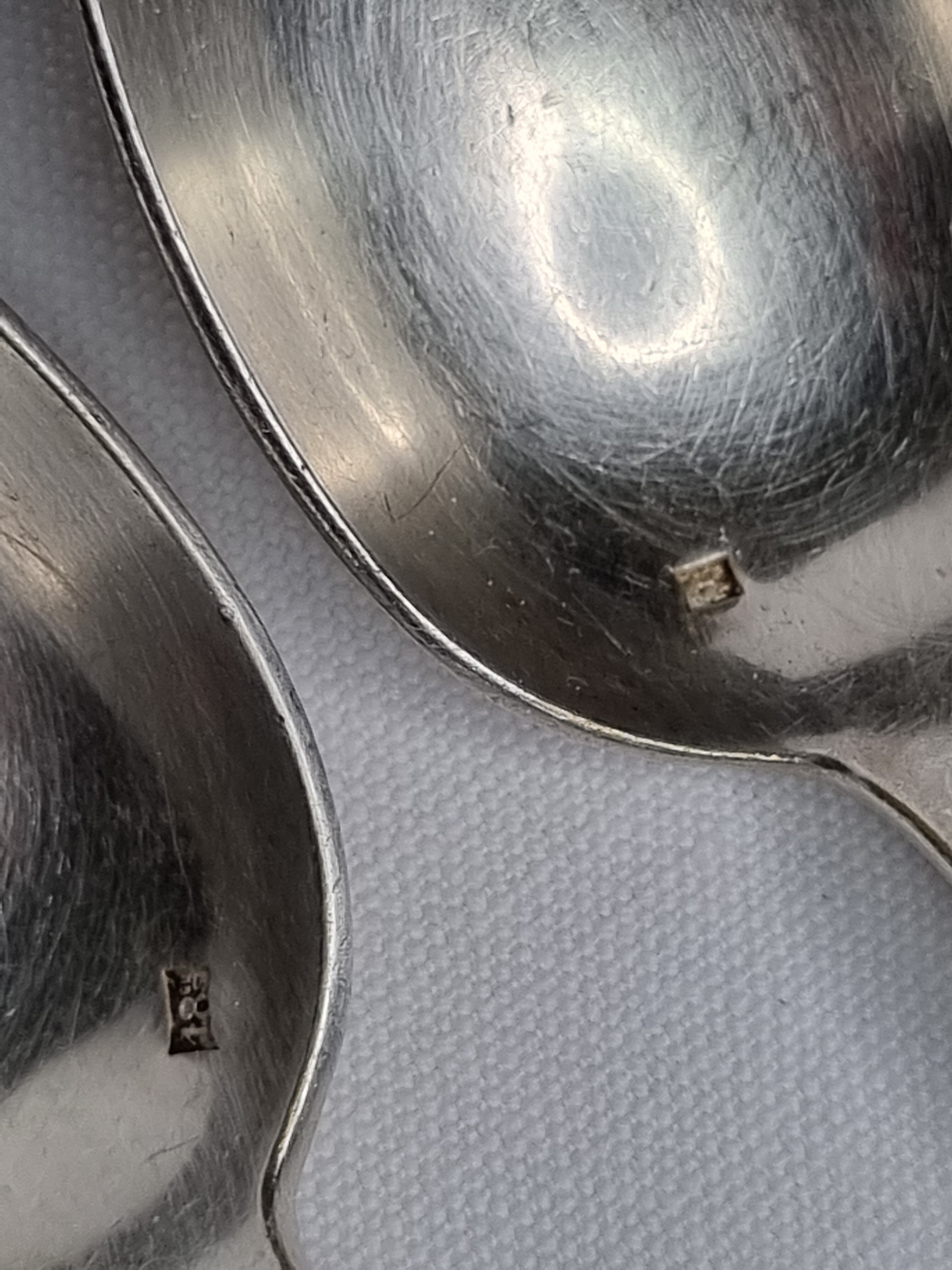 Set of 4 silver metal spoons, 14.5 cm