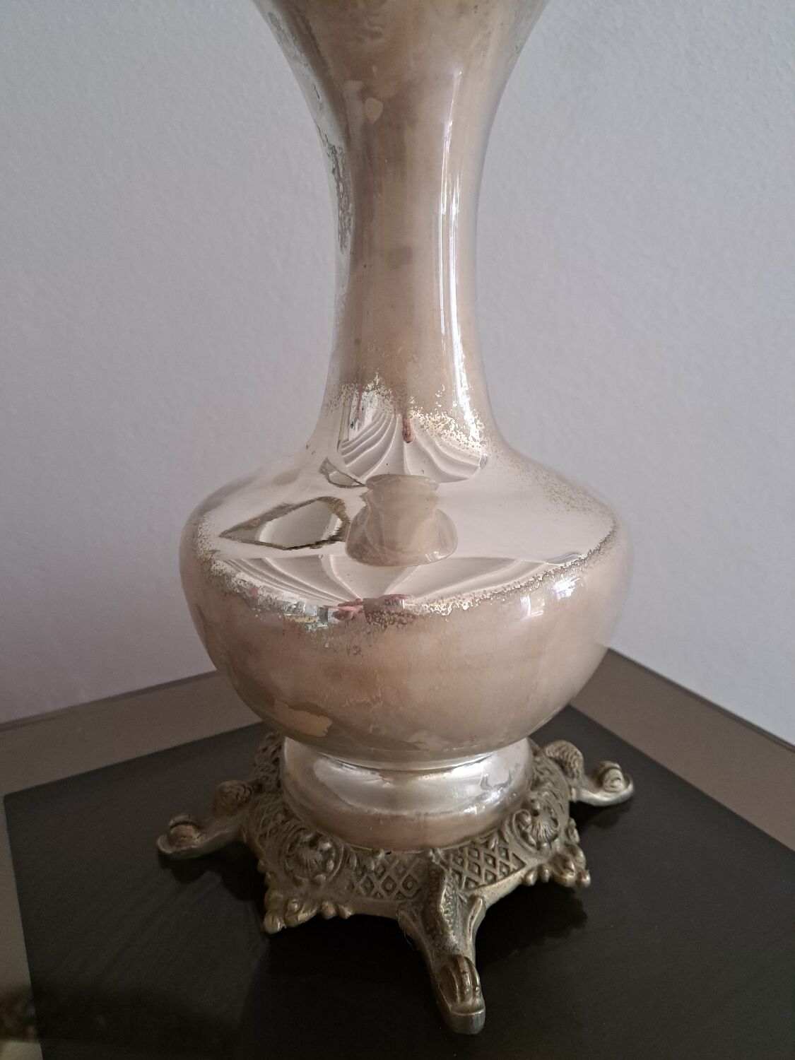 Vintage oil lamp. Year 1900.