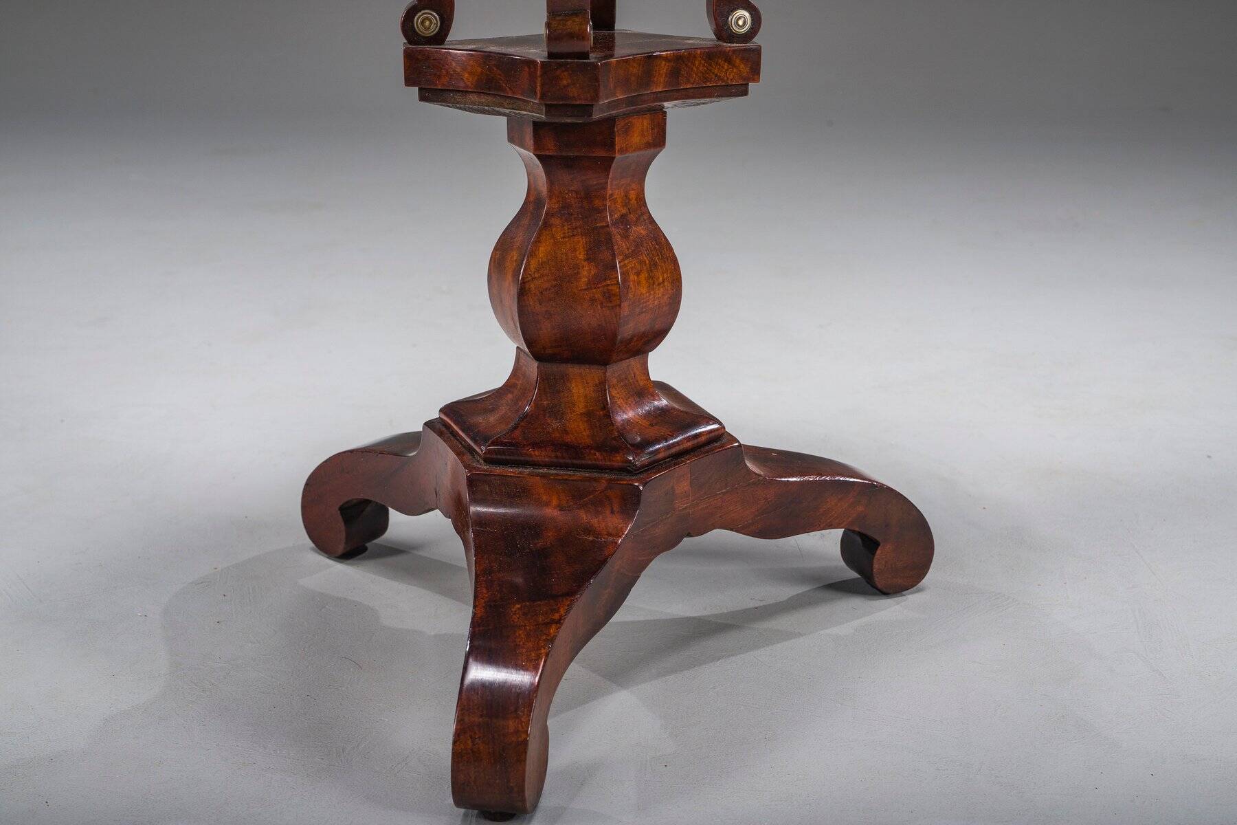 Table de couture Biedermeier en acajou, 1850