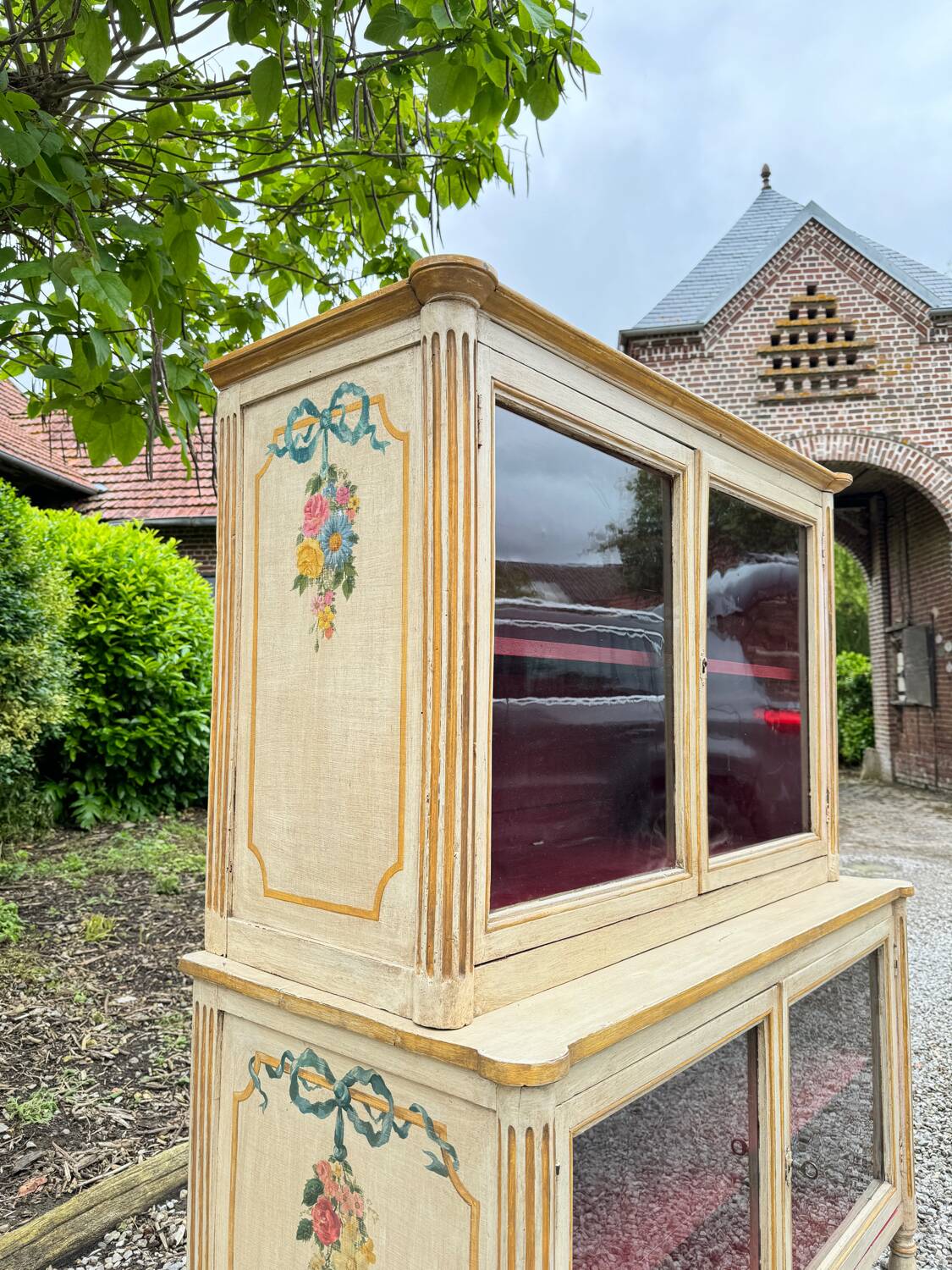 Louis xvi xviii eme century painted wood showcase