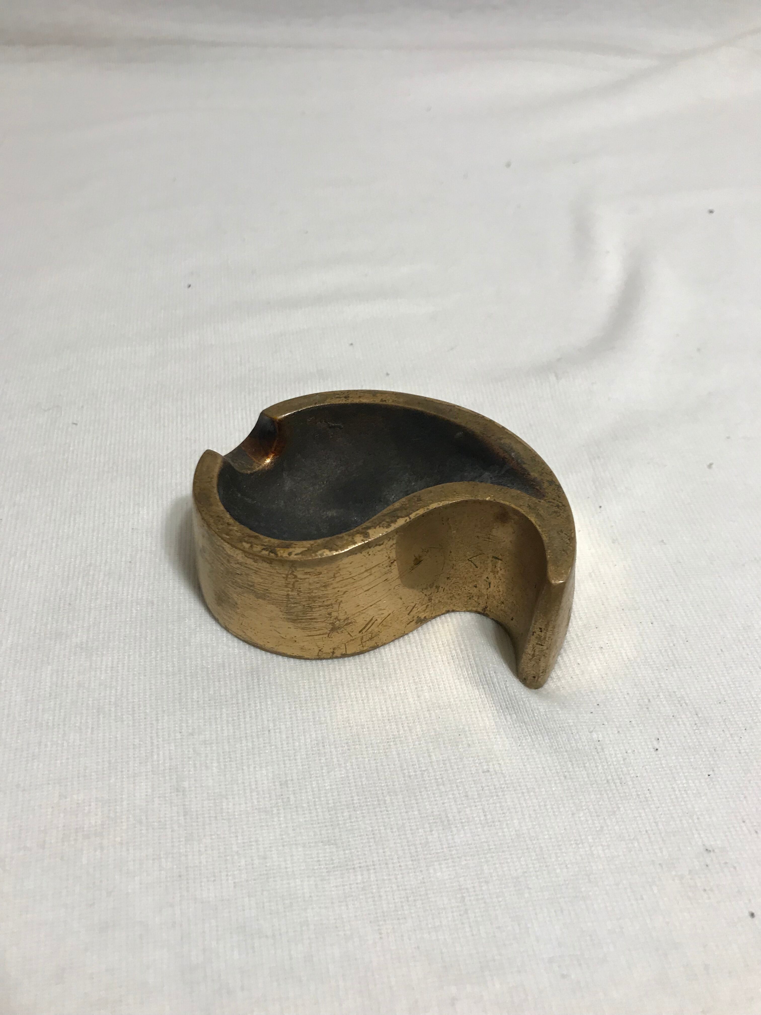 Ashtray old gilt bronze comma form vintage smoker object