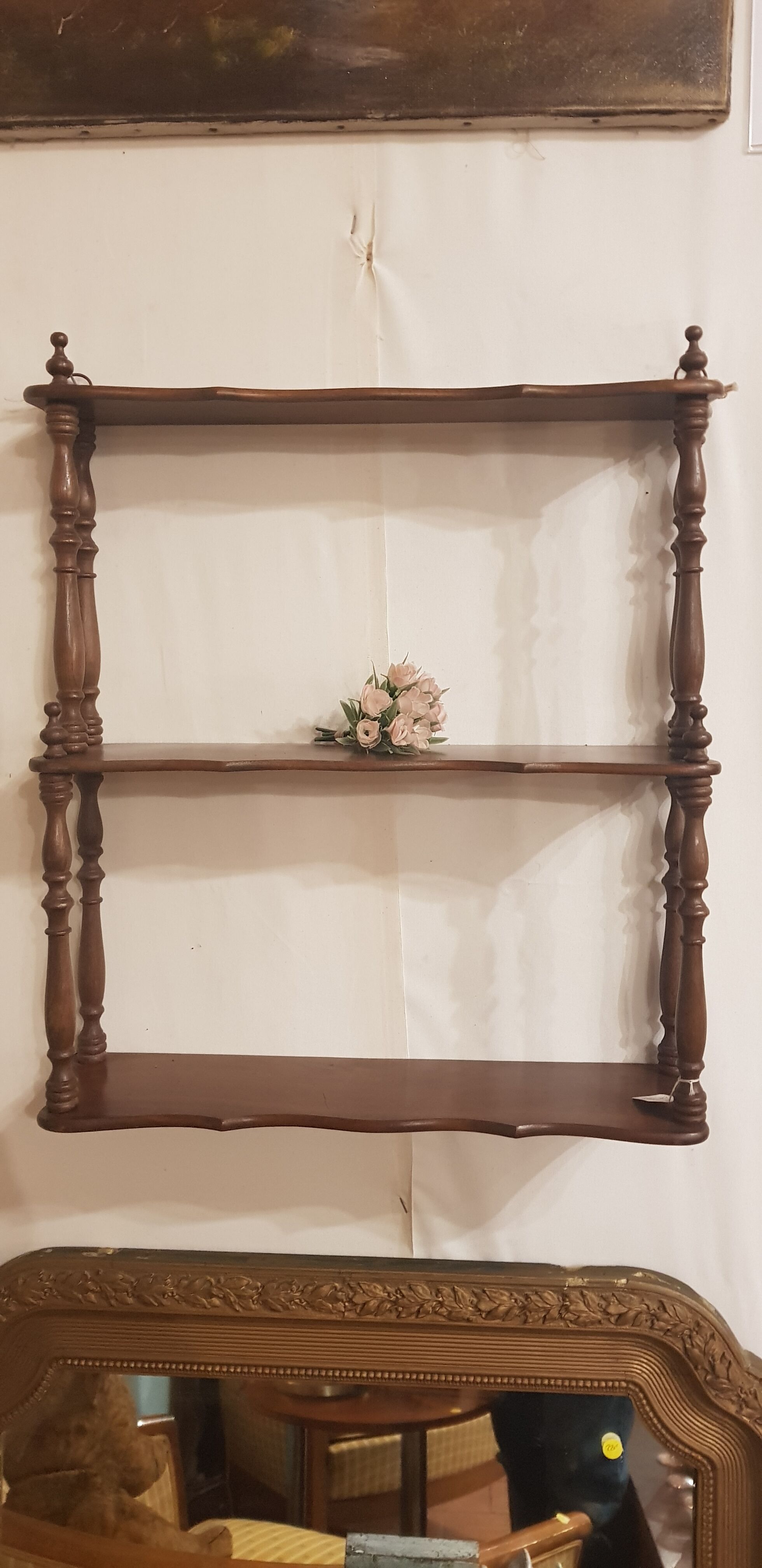 Wall shelf