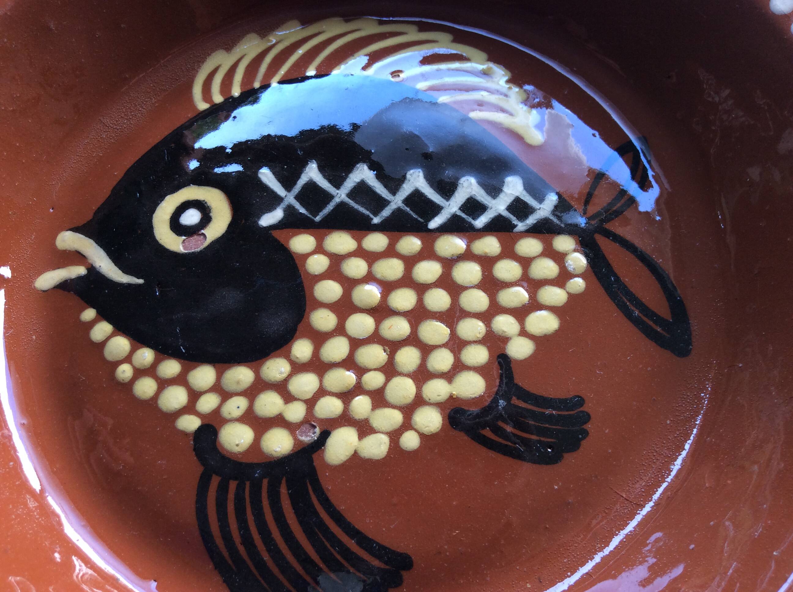 Plat en terre cuite vernissée poisson