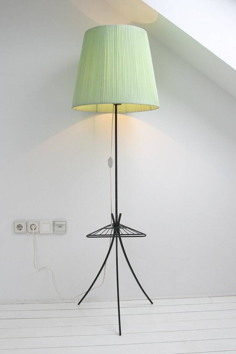 Lampadaire plissé des années 50 avec support.