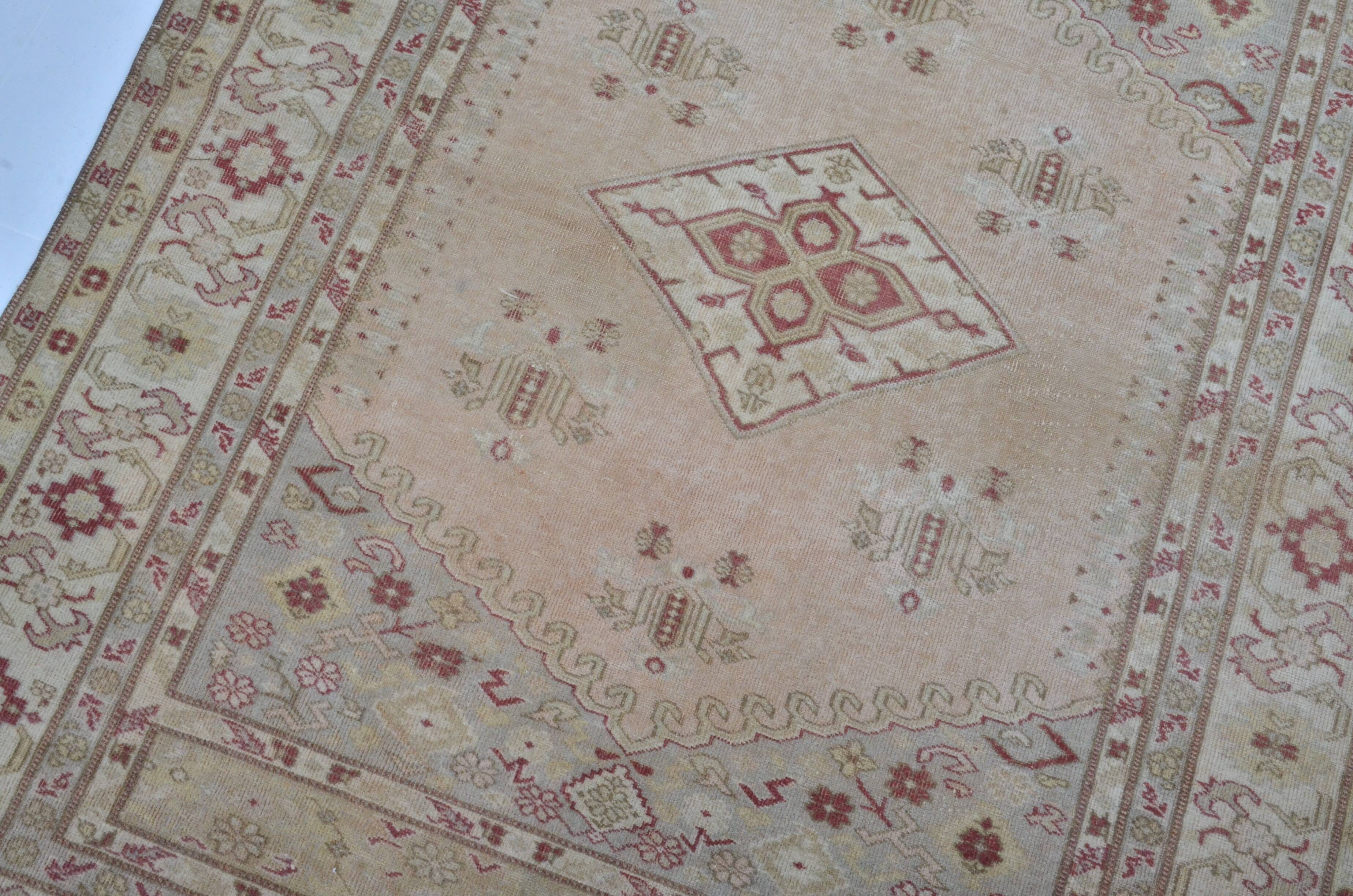Handknotted Floor Vintage Rug sku3436