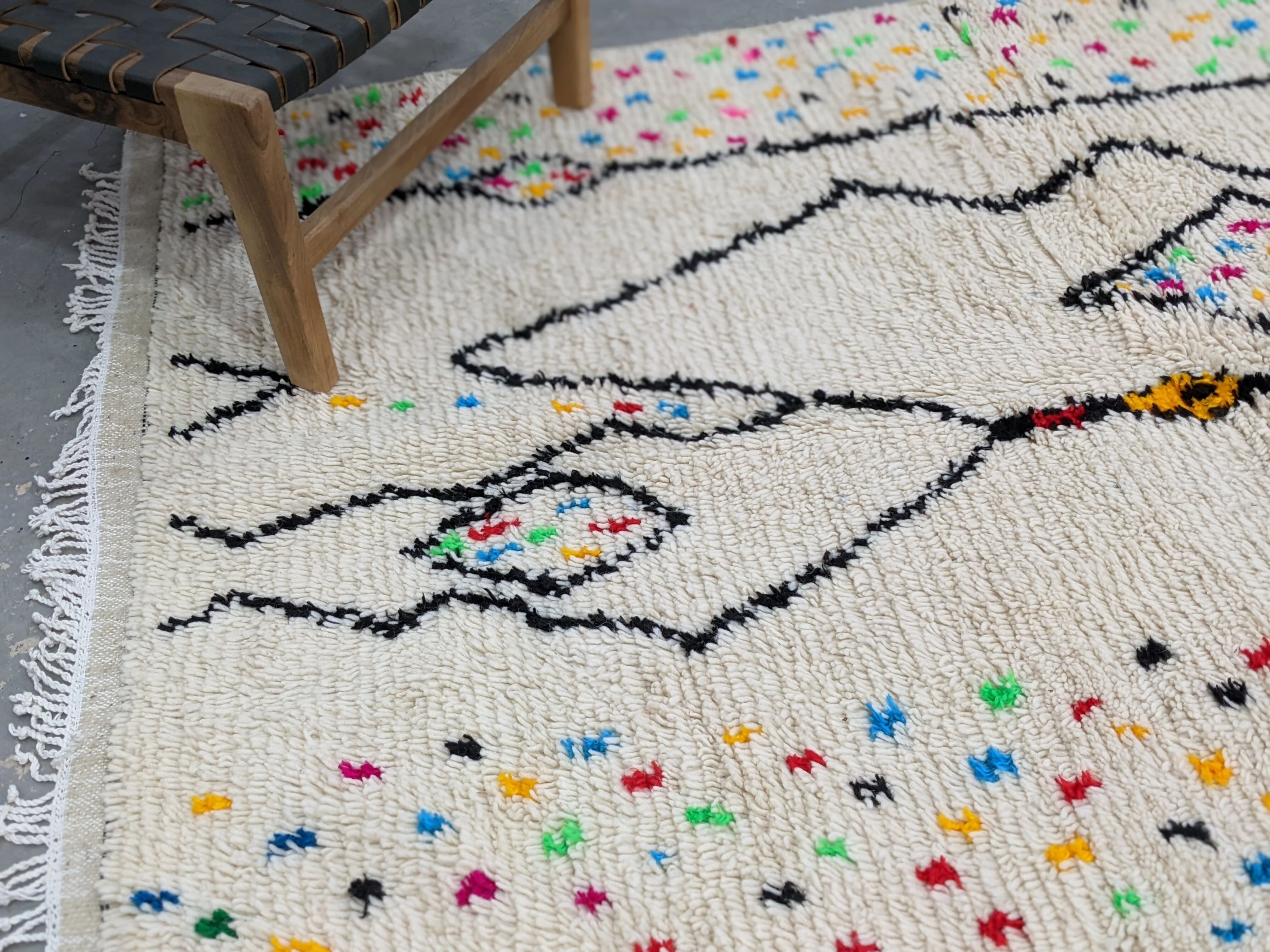 Handmade Azilal rug, 234 x 147 cm, AZD-