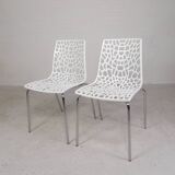 Set of 2 design chairs IGAP, Groove model, 2000s