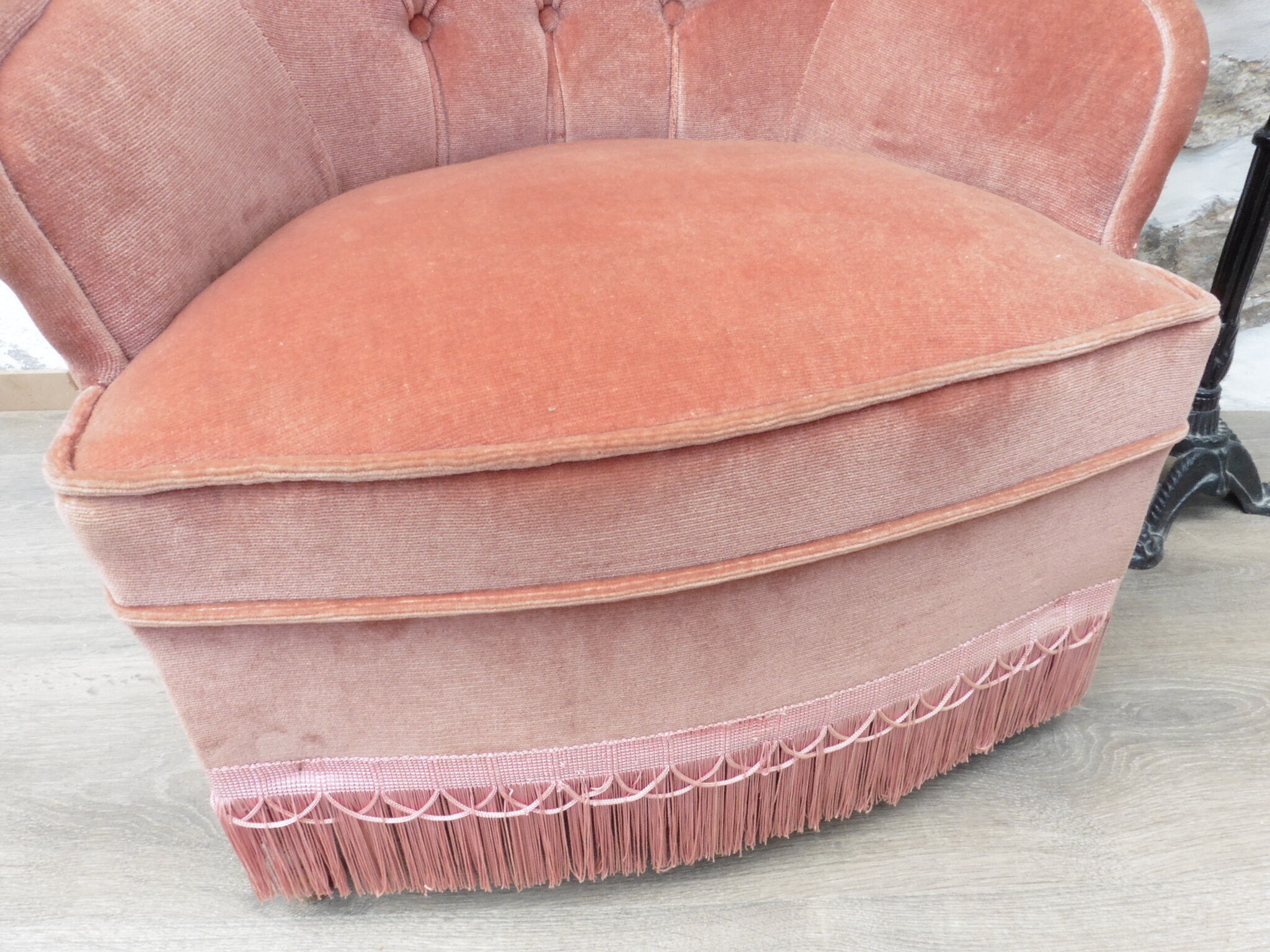 Toad old velvet armchair pink