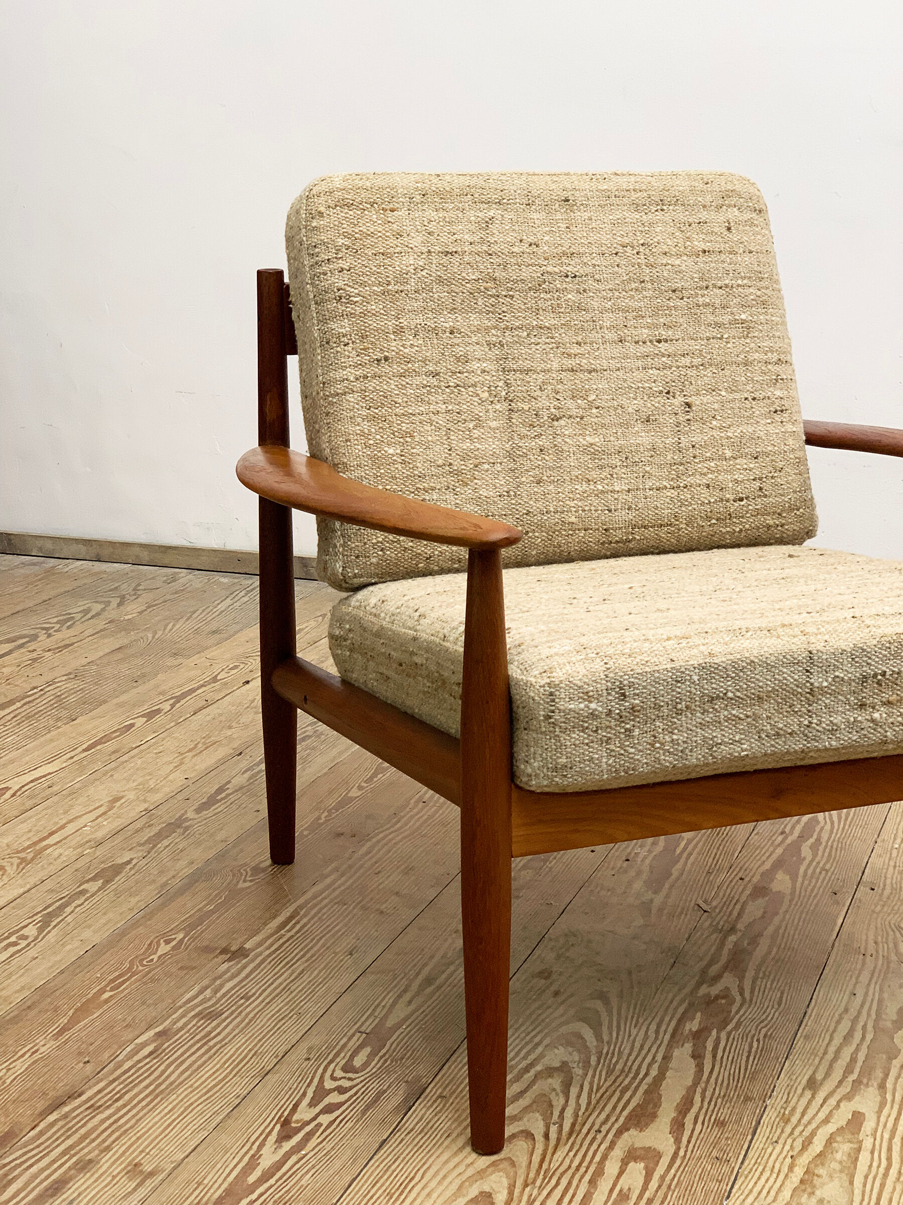 Armchair by Grete Jalk for France & Son, Danish Design, 1950er