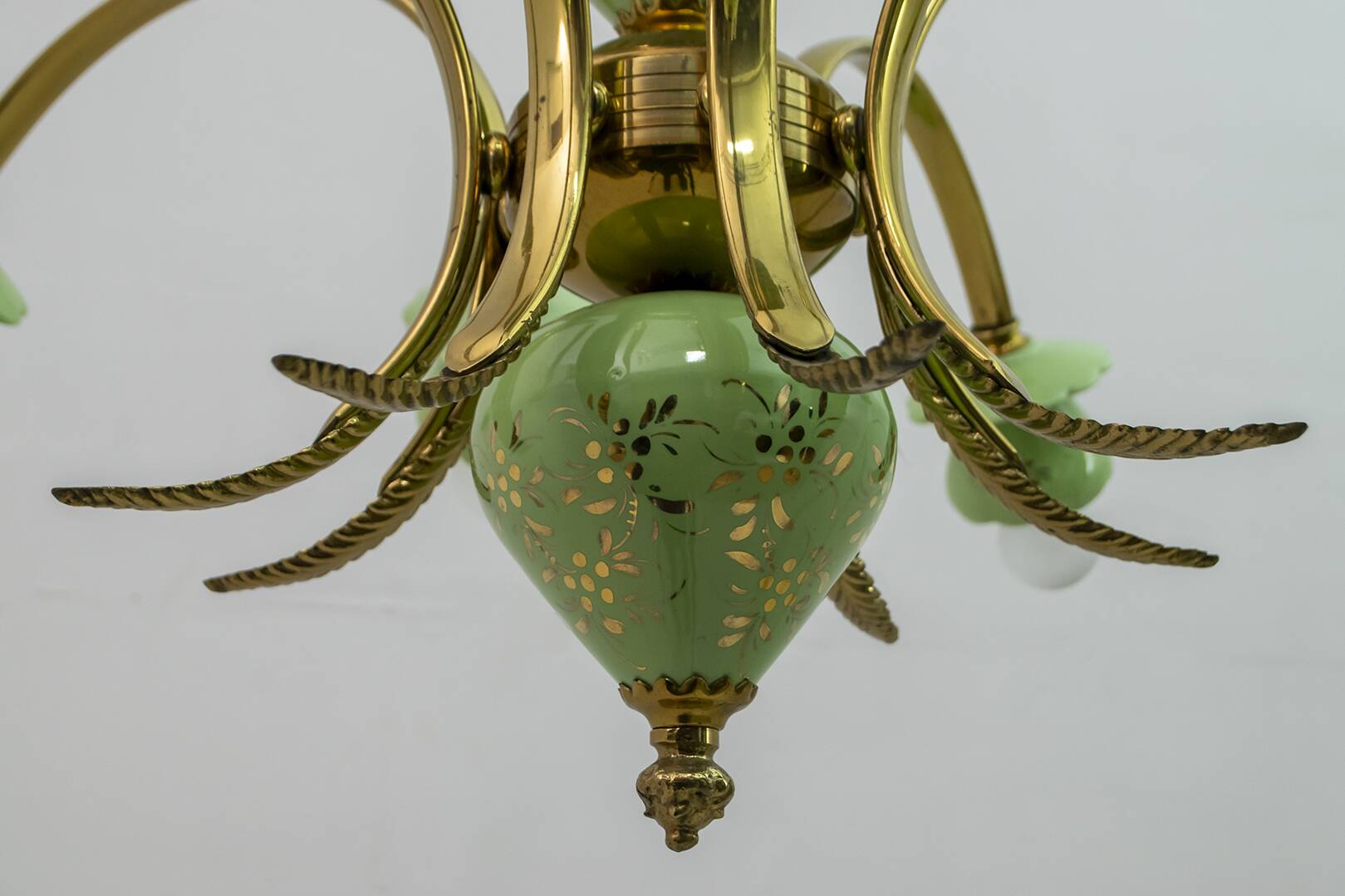 Neoclassical Style 8-Iight Italian Porcelain and Brass Chandelier, 1960s