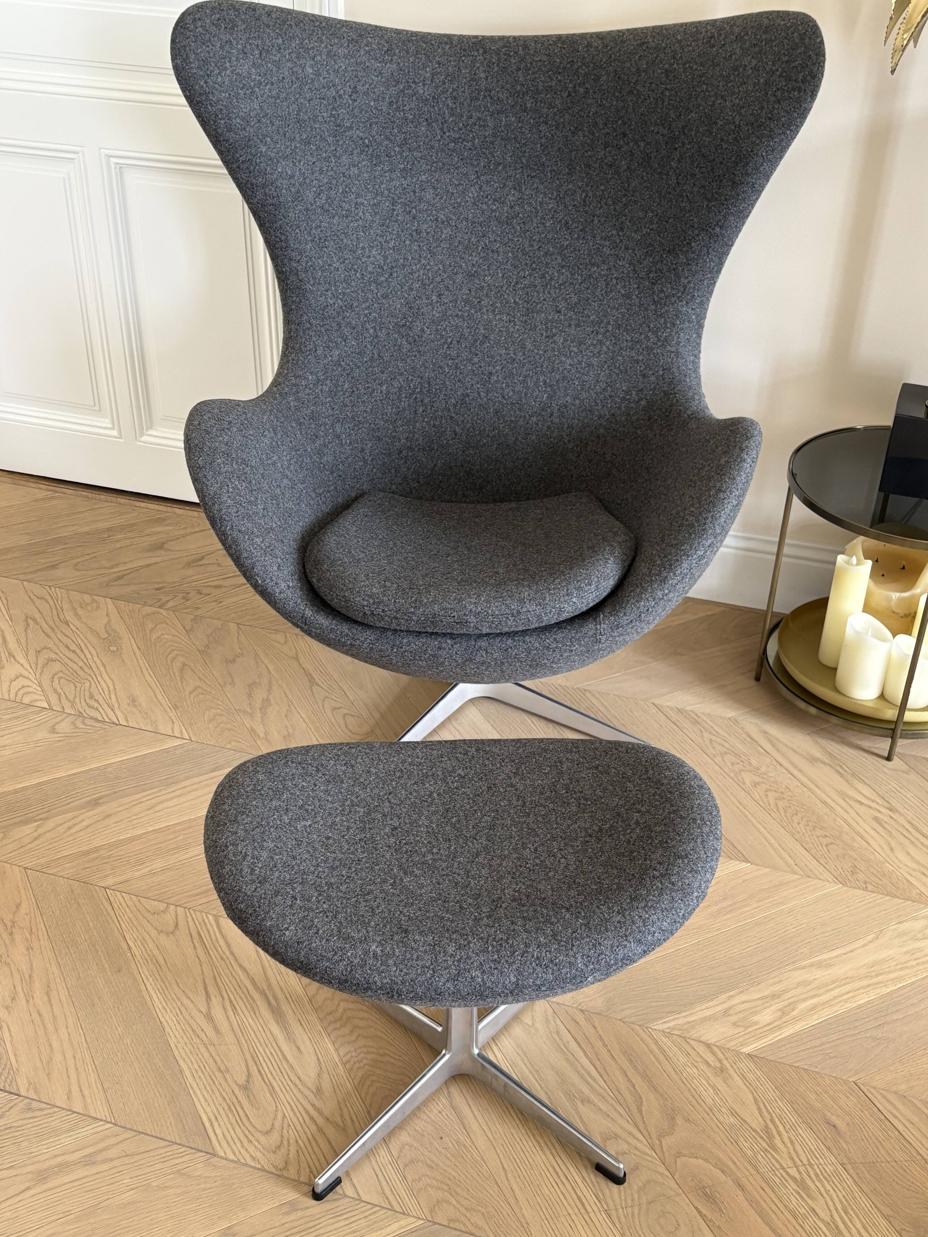 Egg Chair and Ottoman - Fritz Hansen