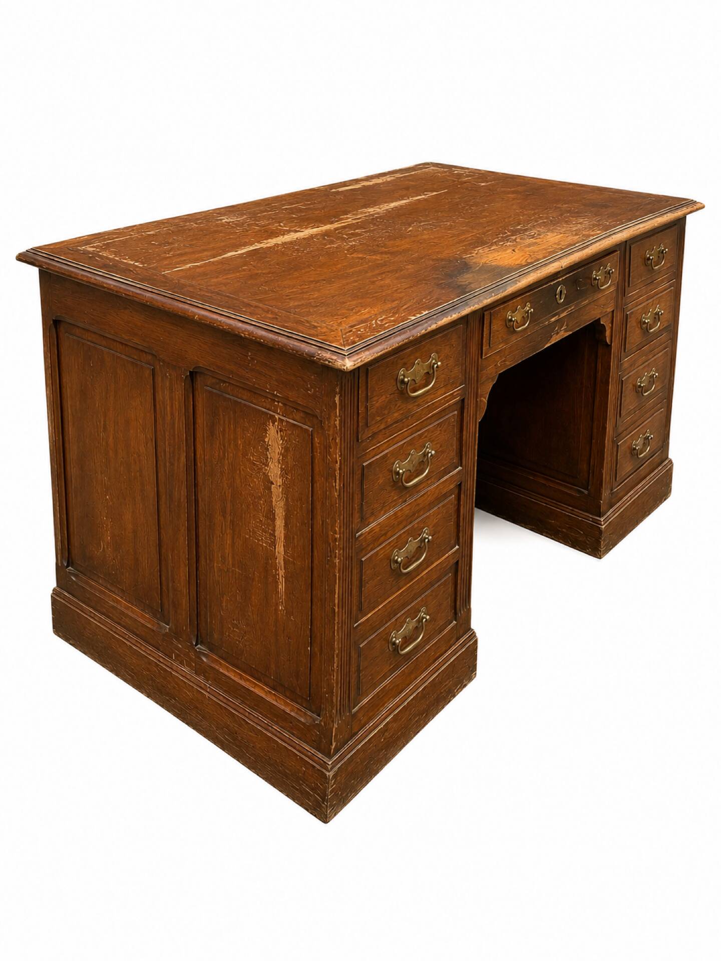 Pedestal desk in oak with a drawer unit