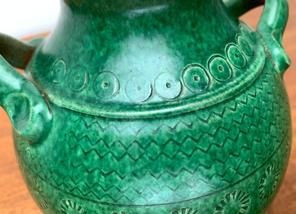 Mid-century German studio pottery vase by Wilhelm Kagel, Partenkirchen, 1960s.