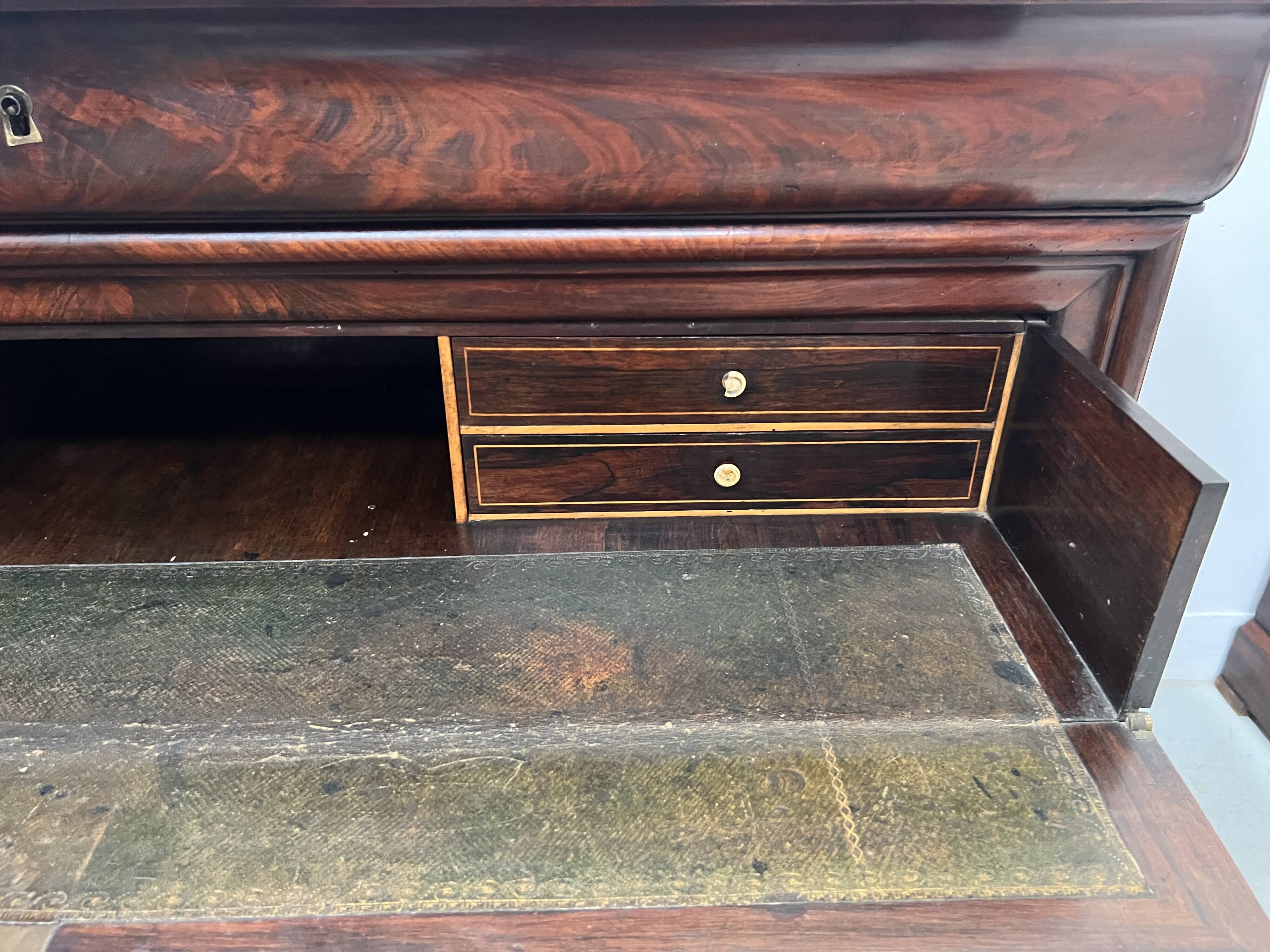 Commode secrétaire Louis Philippe en acajou XIX siècle