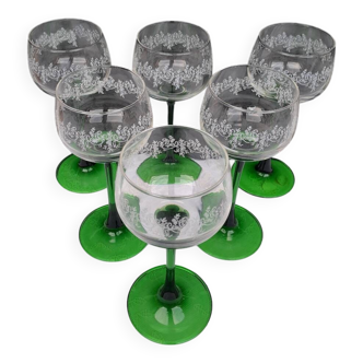Set of 6 crystal green stemmed white wine glasses