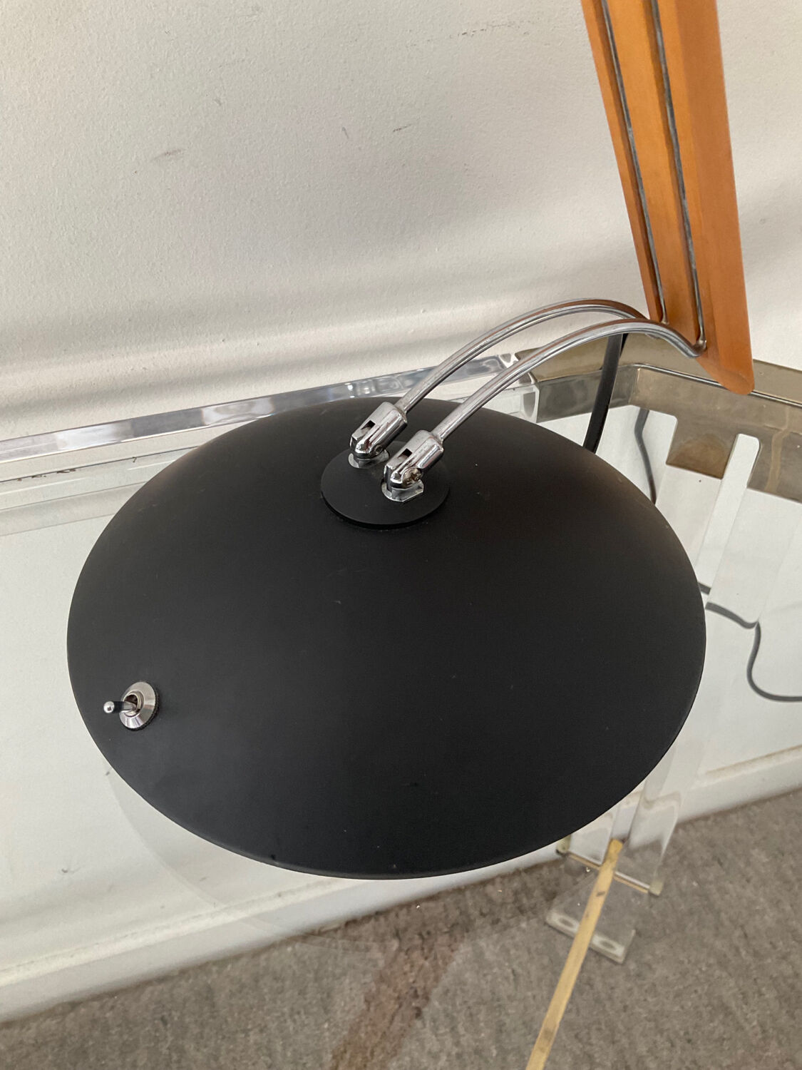 Articulated desk lamp from the 80s