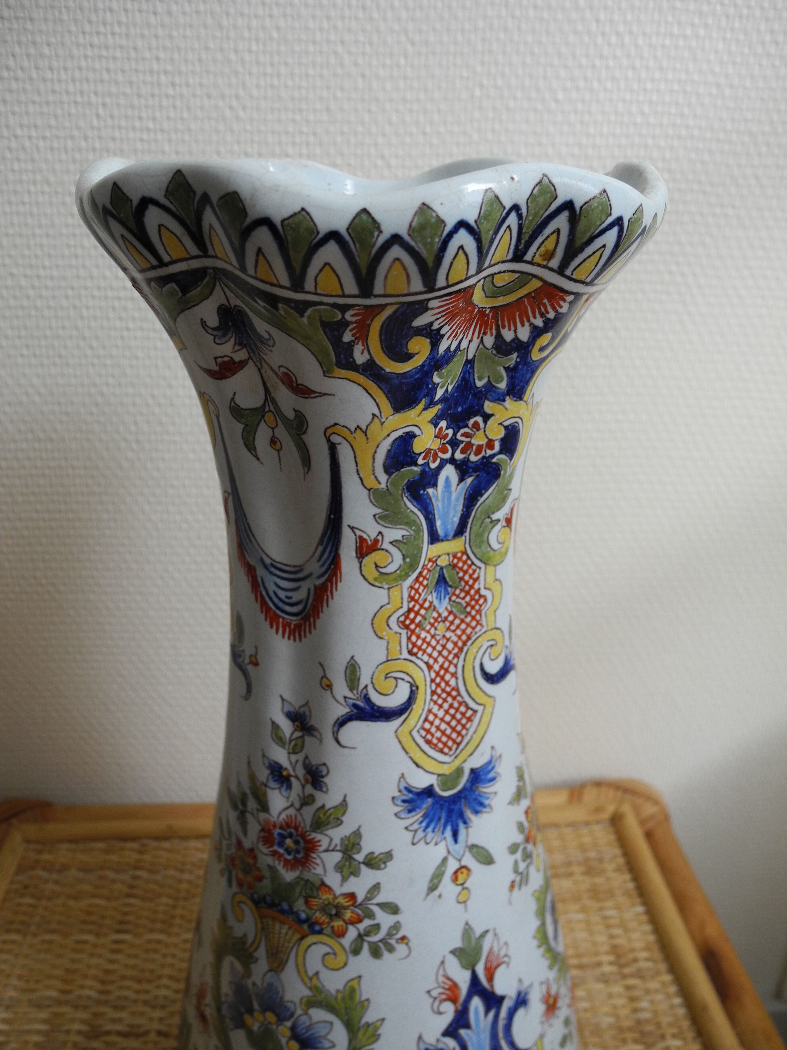 vase Desvres Fourmaintraux Courquin 19th century French earthenware vase