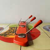 Vintage wall coat rack in red painted wood - triple hook