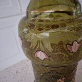 Enamelled decanter