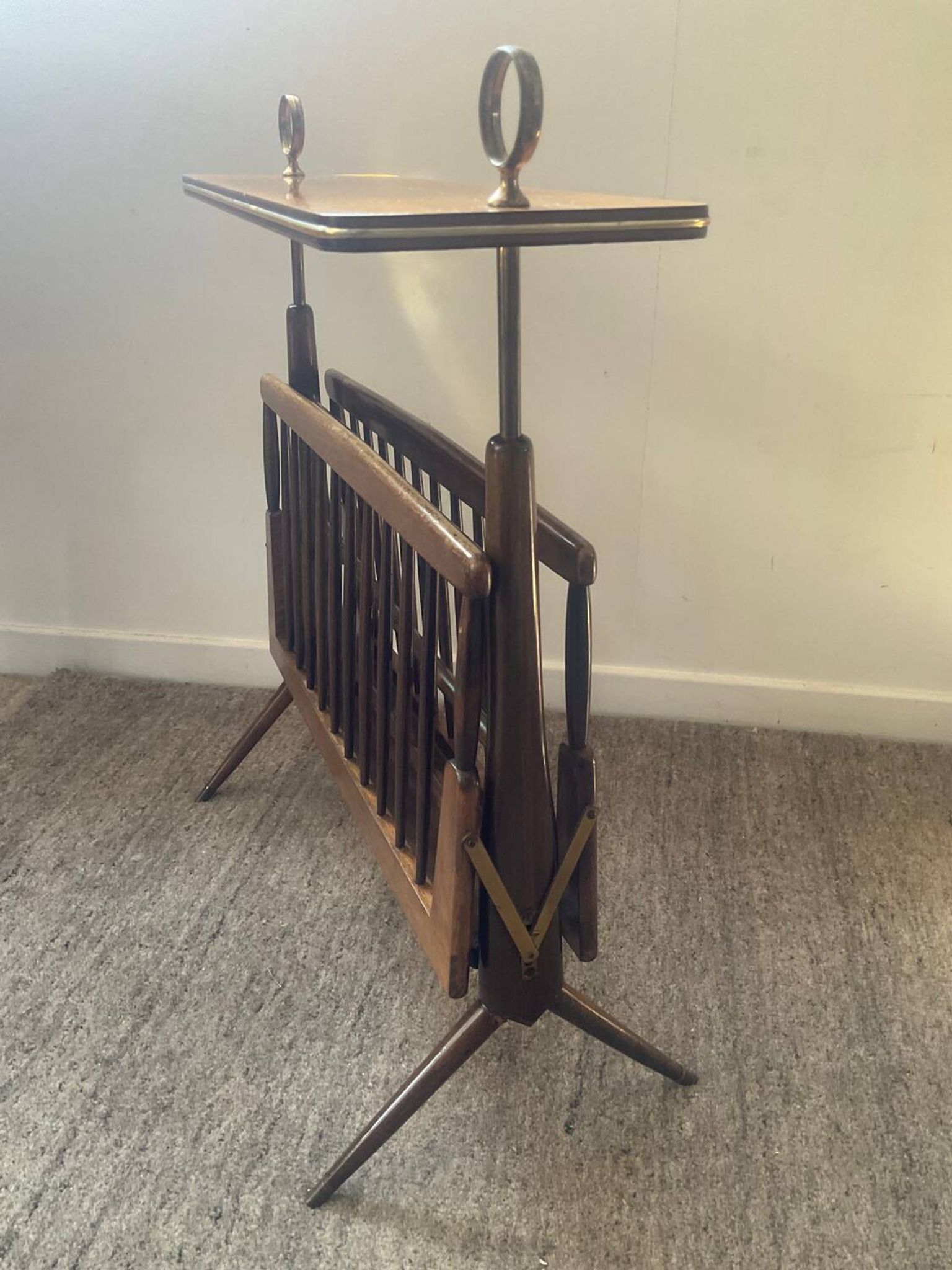 Folding magazine rack attributed to Ico Parisi-Italy from the 1950s