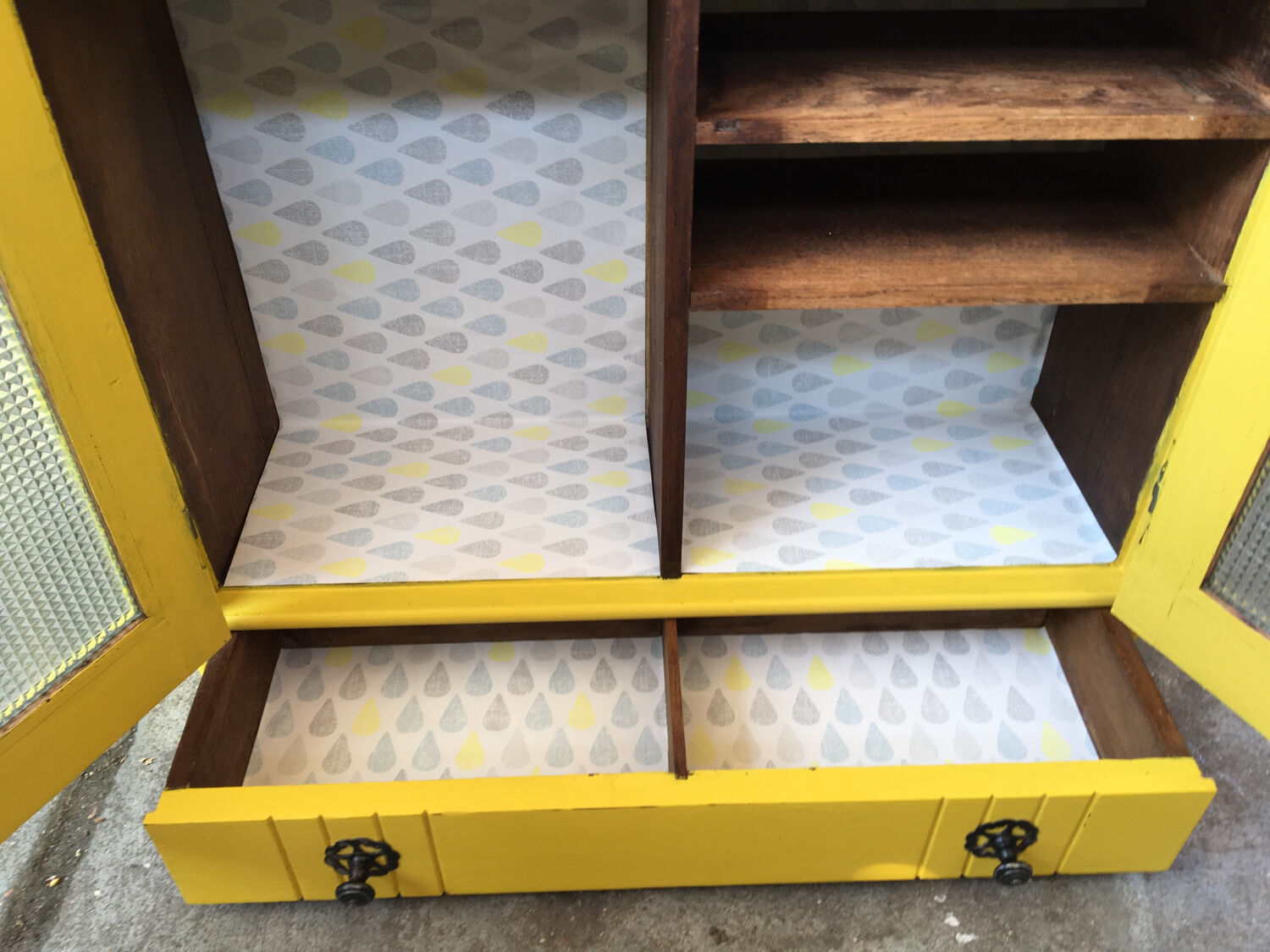 Art deco medicine cabinet