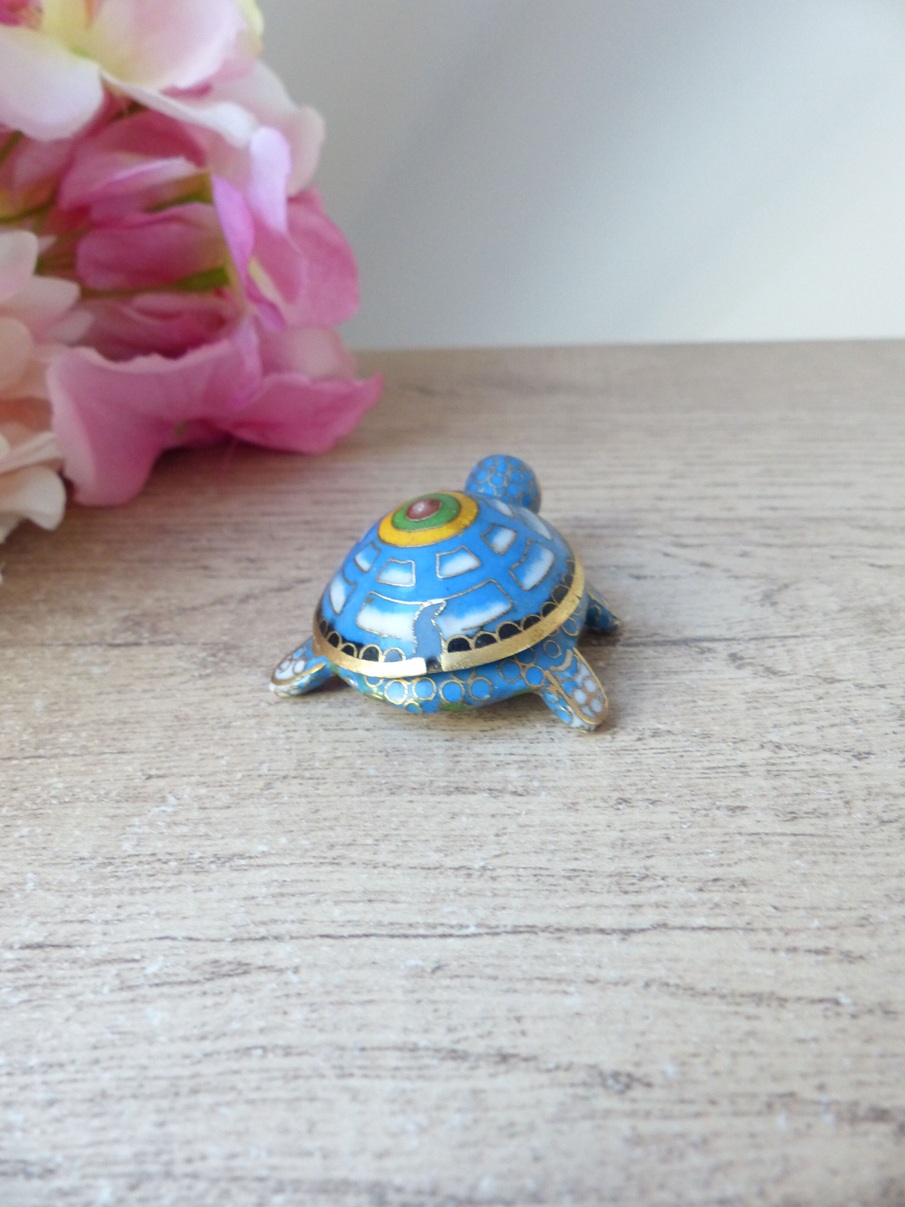Miniature turtle box in blue cloisonné enamel, turtle jewelry box