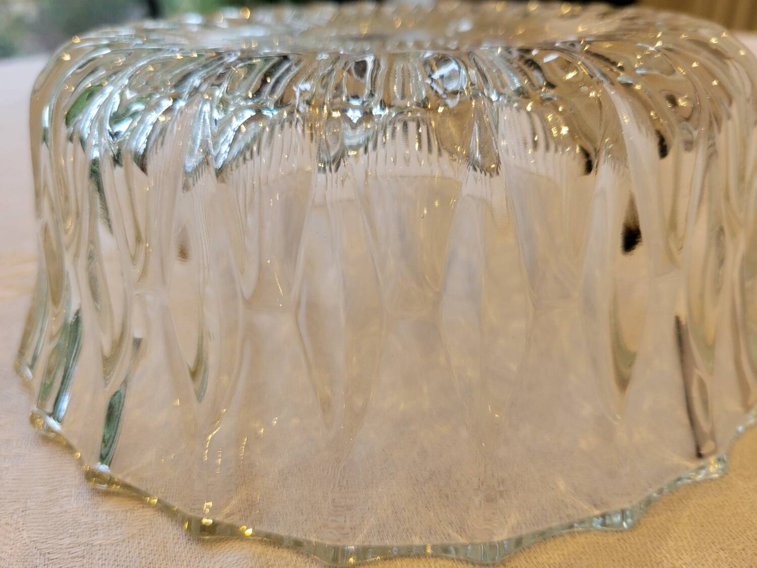 Crystal salad bowl