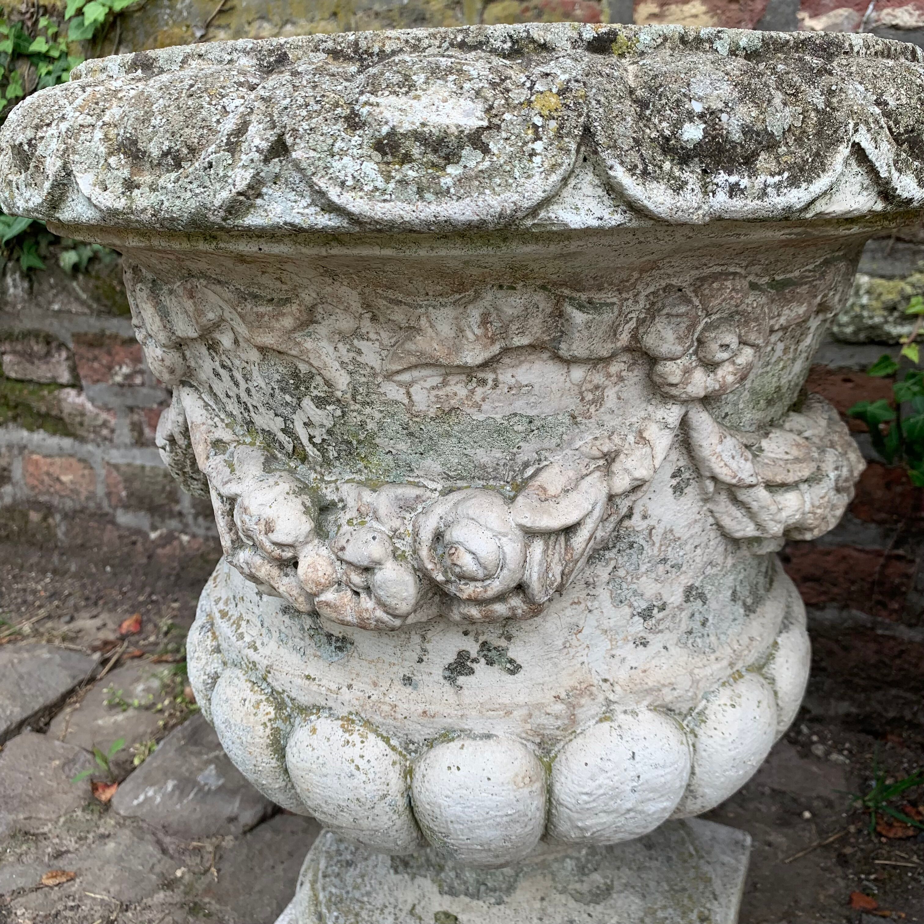 Paire de vasques Médicis